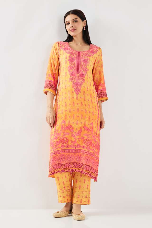 Embroidered-Blended-Fabric-Round-Neck-Women-s-Kurta-Pant-Set