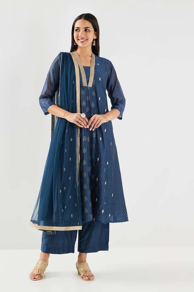 Embroidered-Chanderi-V-Neck-Women-s-Palazzo-Kurta-Dupatta-Set