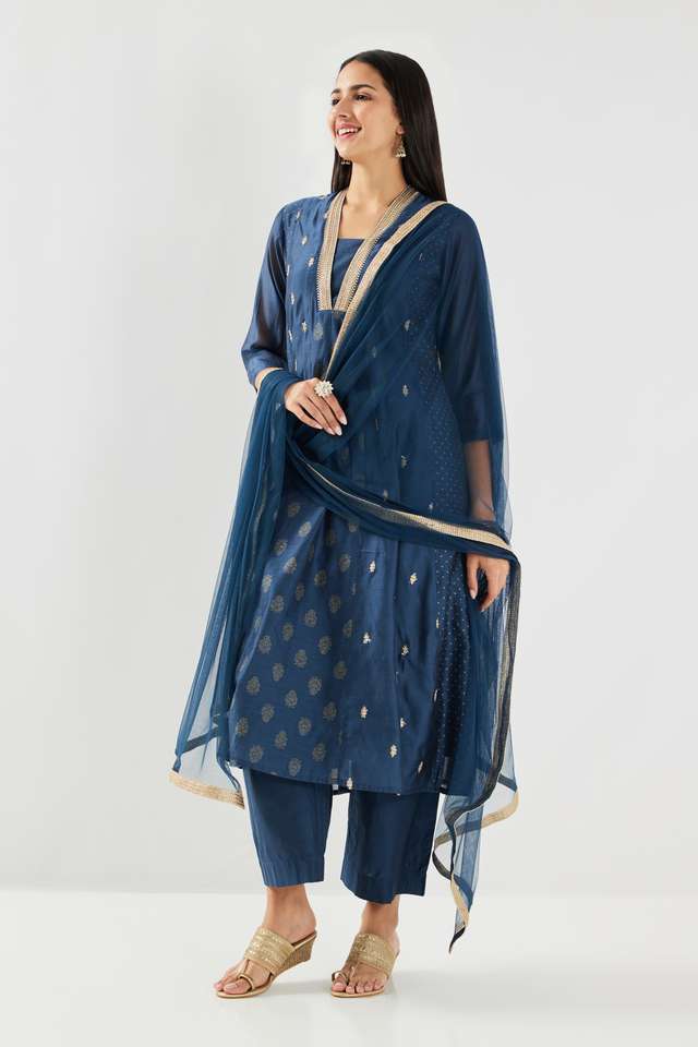 Embroidered-Chanderi-V-Neck-Women-s-Palazzo-Kurta-Dupatta-Set