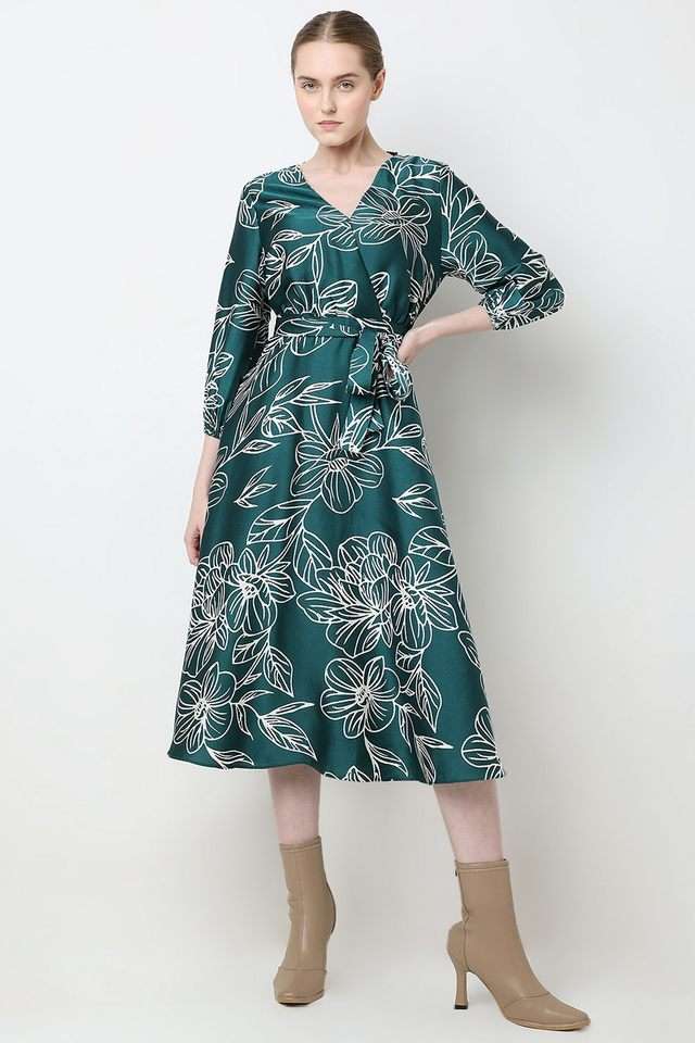 Buy VERO MODA green Printed Polyester V-Neck Women's Midi Dress | Shoppers  Stop