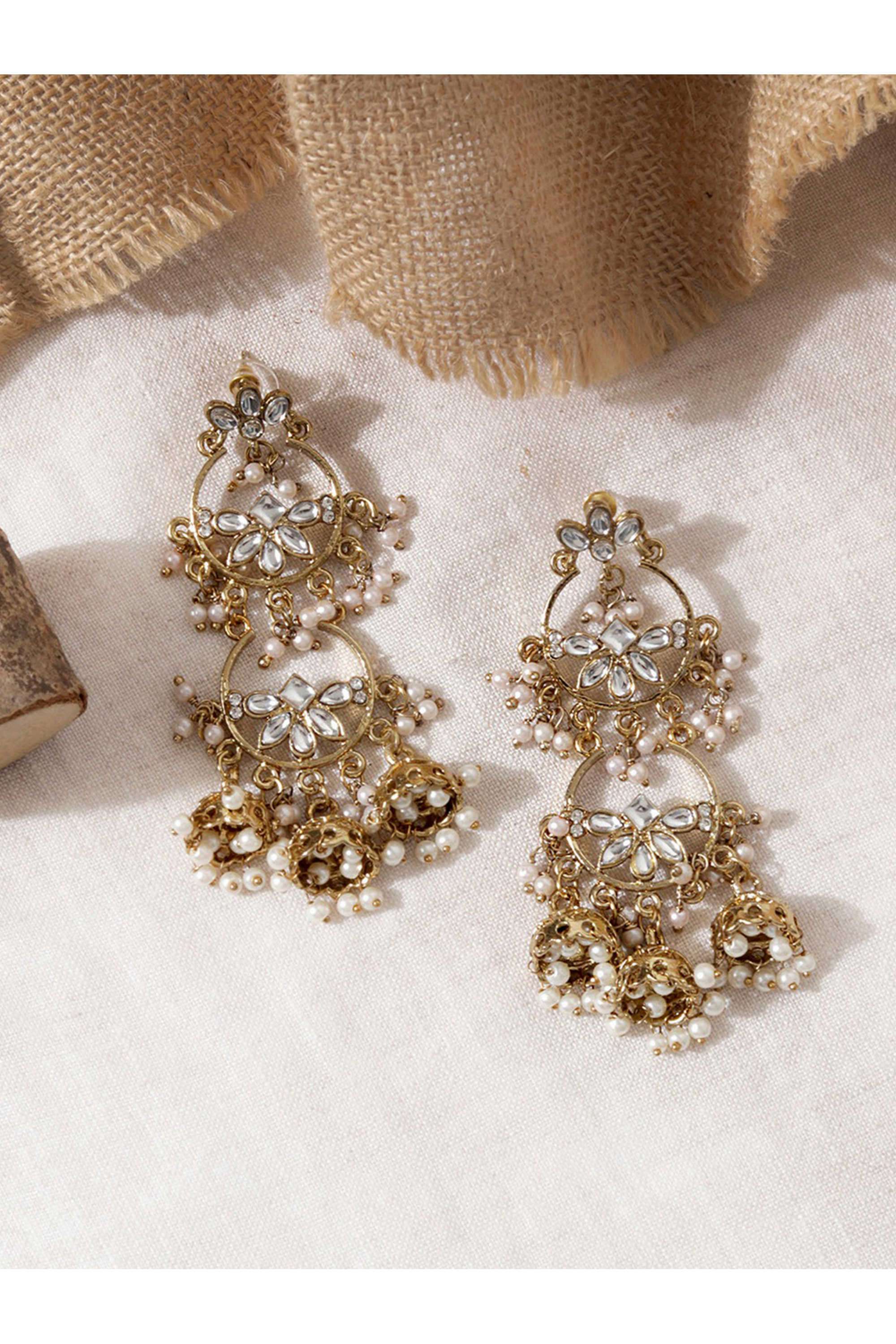 Pearl-Metal-Casual-Wear-Women-Earrings