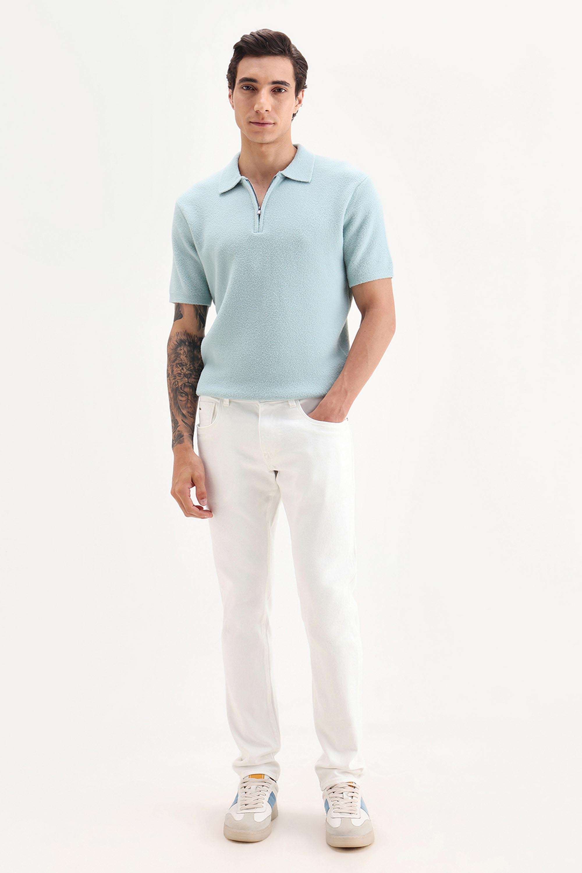 Solid-Cotton-Regular-Fit-Men-s-Jeans