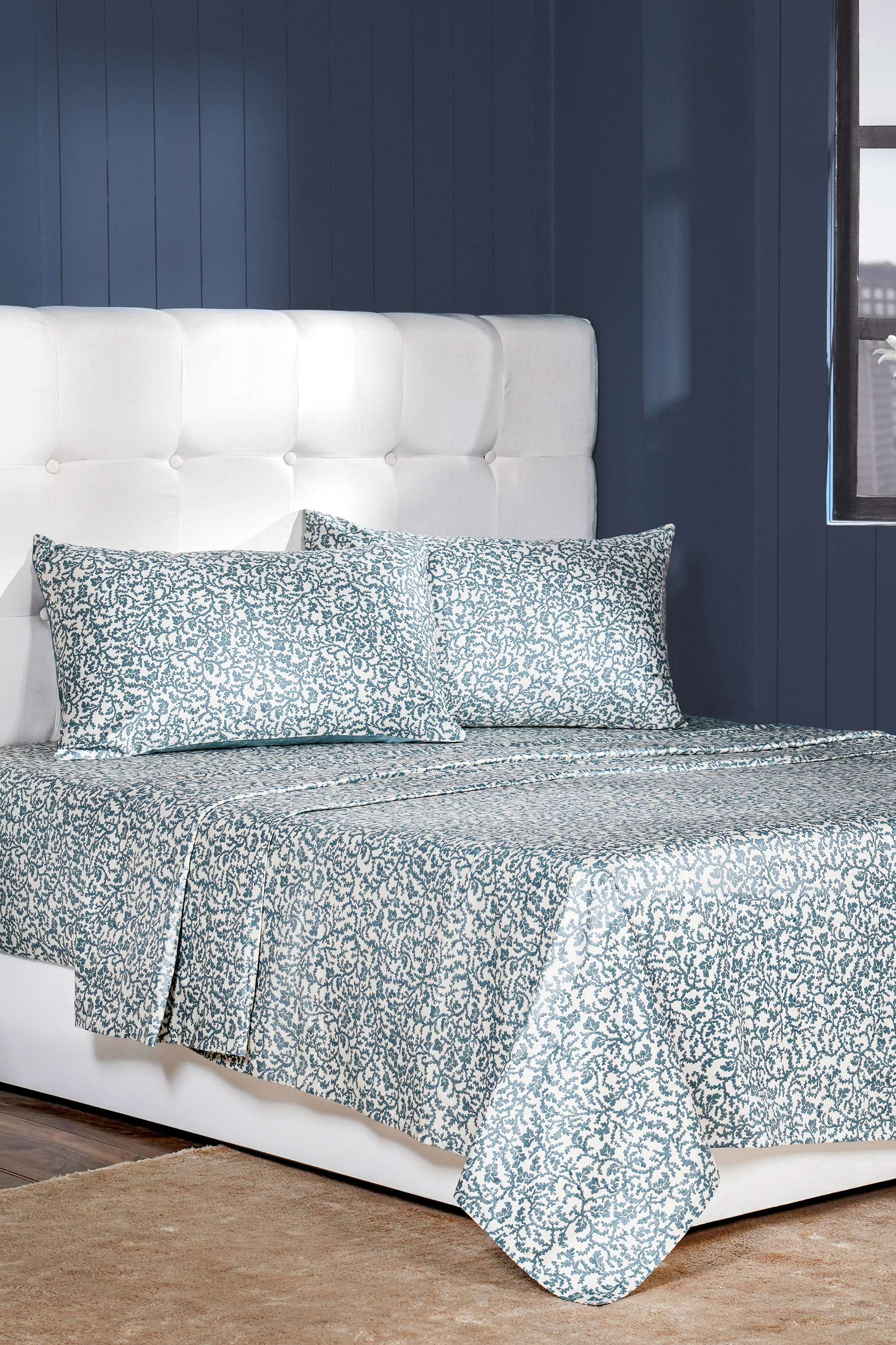 100--Cotton-Printed-King-Size-Bedsheet-with-2-Pillow-Case---400-TC