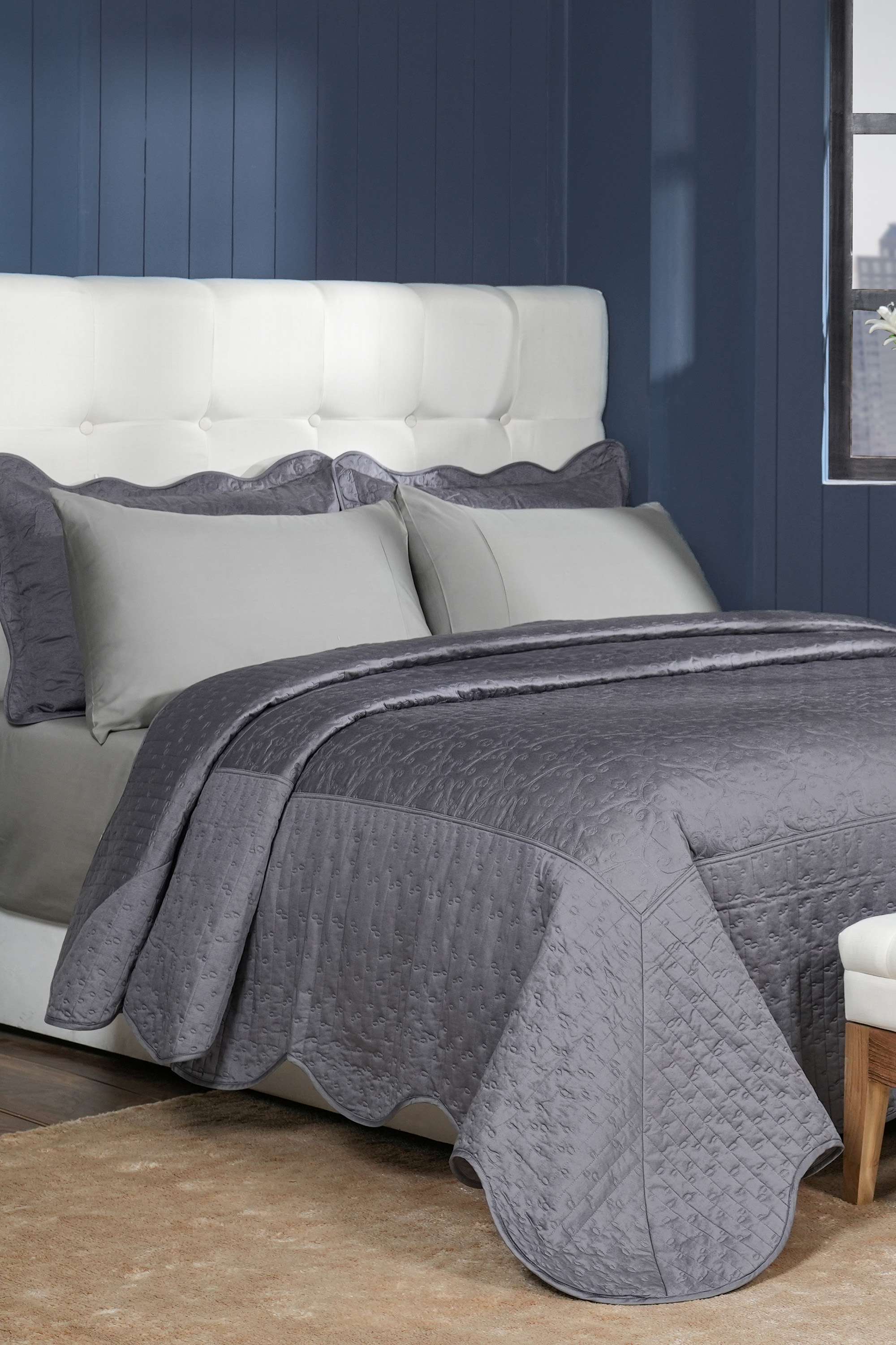 Summer-AC-Room-100-GSM-&-400-TC-Cotton-Double-Bed-Quilt--Quilted-Bed-Cover-(265X228-CM)