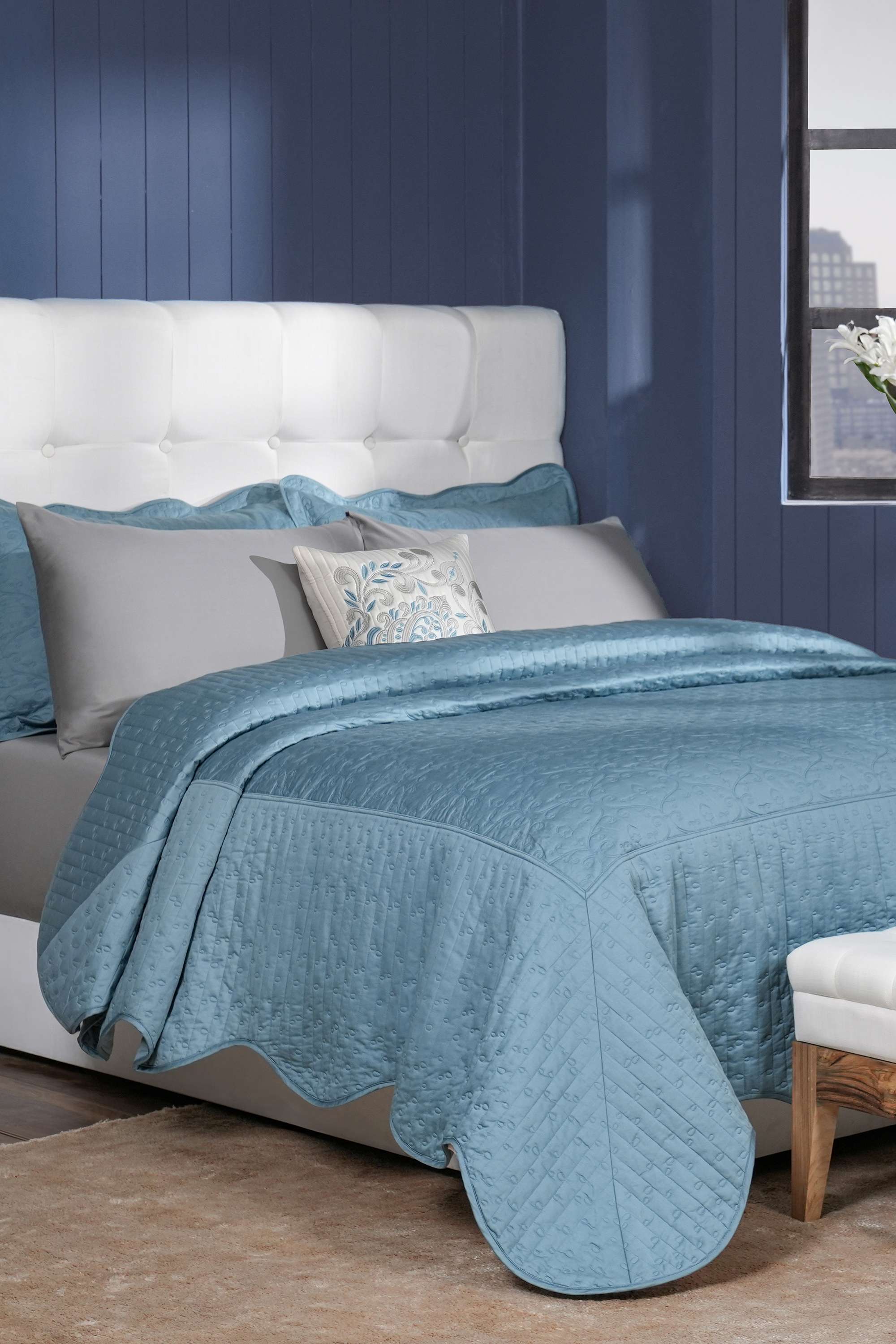 8-Piece-Cotton-Double-Bed-Bedding-Set--Quilt -Pillow-Shams -Bedsheet -Pillow-Cases -&-Cushion-Cover