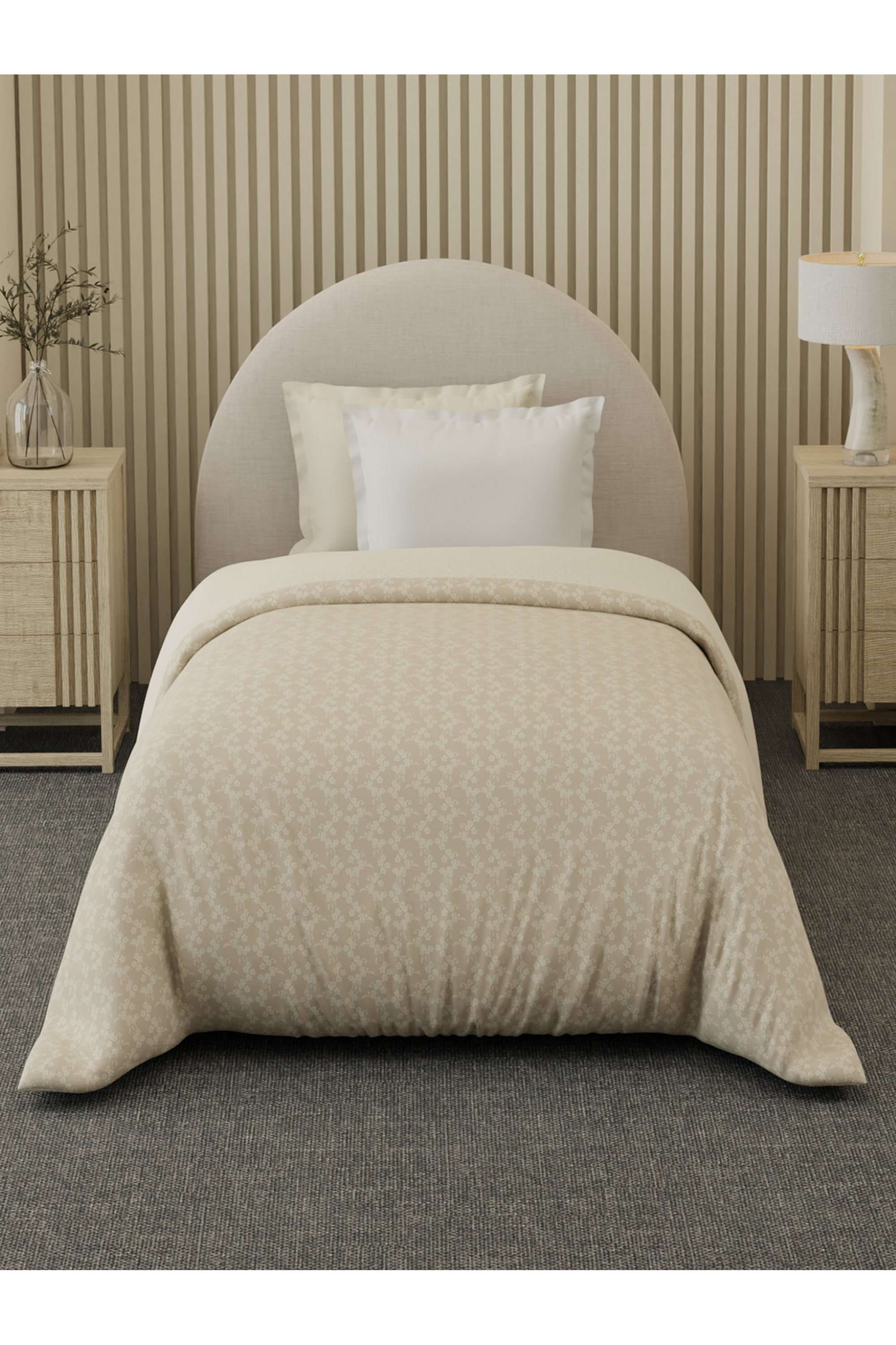 Cottage-Garden-100--Cotton-300-TC-Beige-Floral-Single-Size-Reversible-Comforter---Pack-of-1