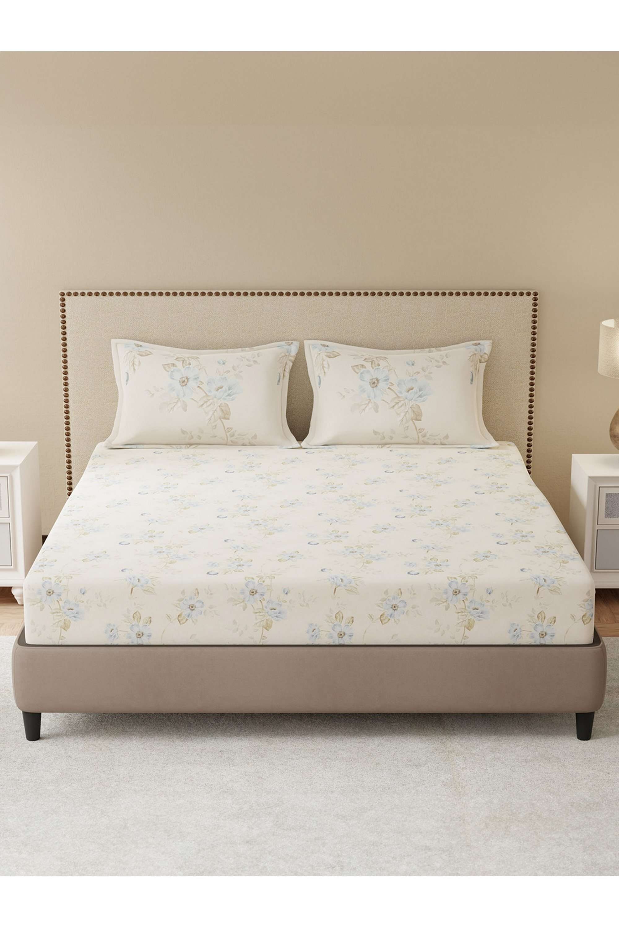 Gardenia-Augusta-100--Cotton-300-TC-Blue-&-Cream-Floral-King-Bedsheet-Set