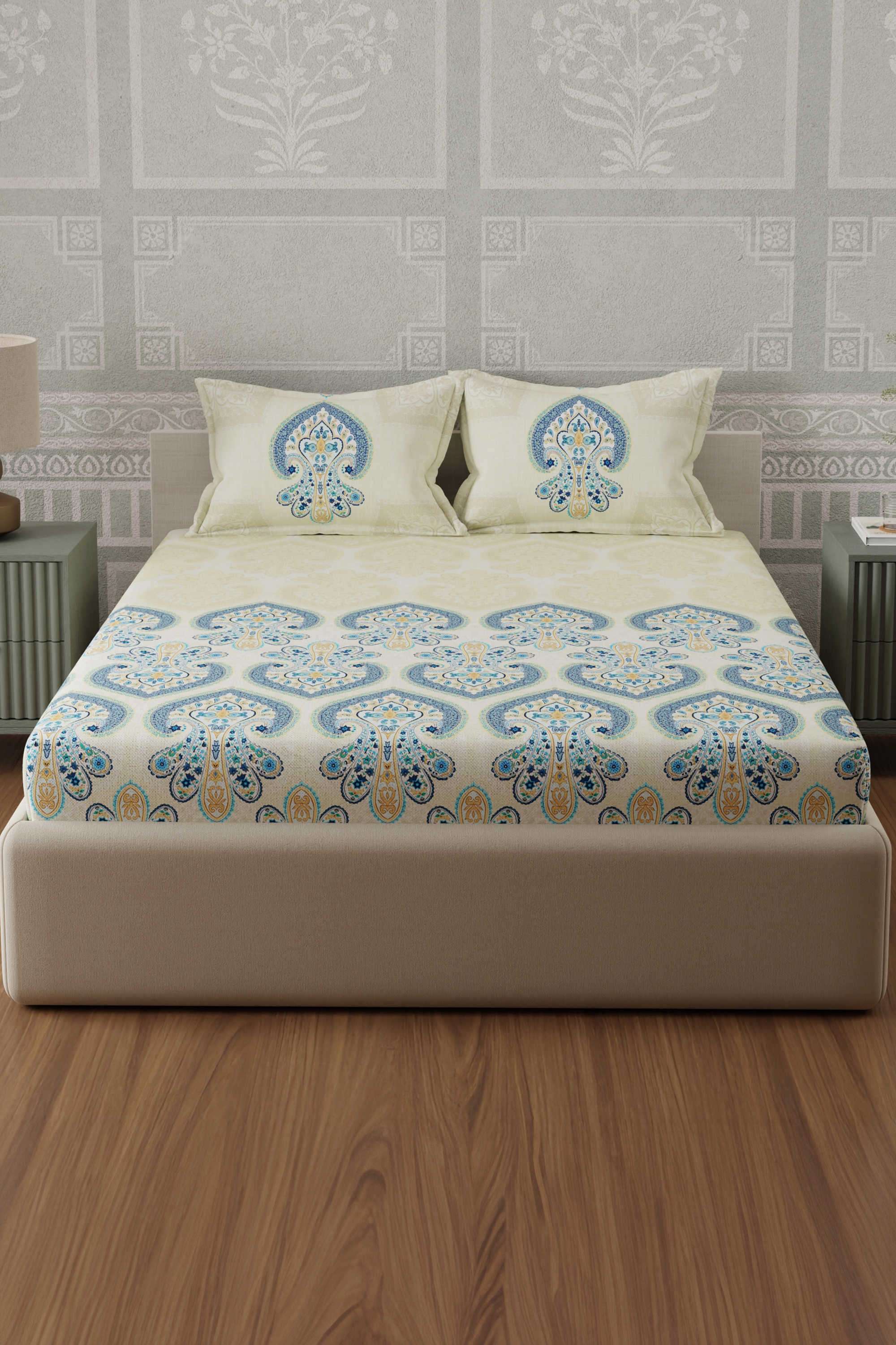 Gardenia-Augusta-Vintage-100--Cotton-300-TC-Blue-&-Cream-Digitally-Printed-King-Bedsheet-with-2-Pillow-Covers