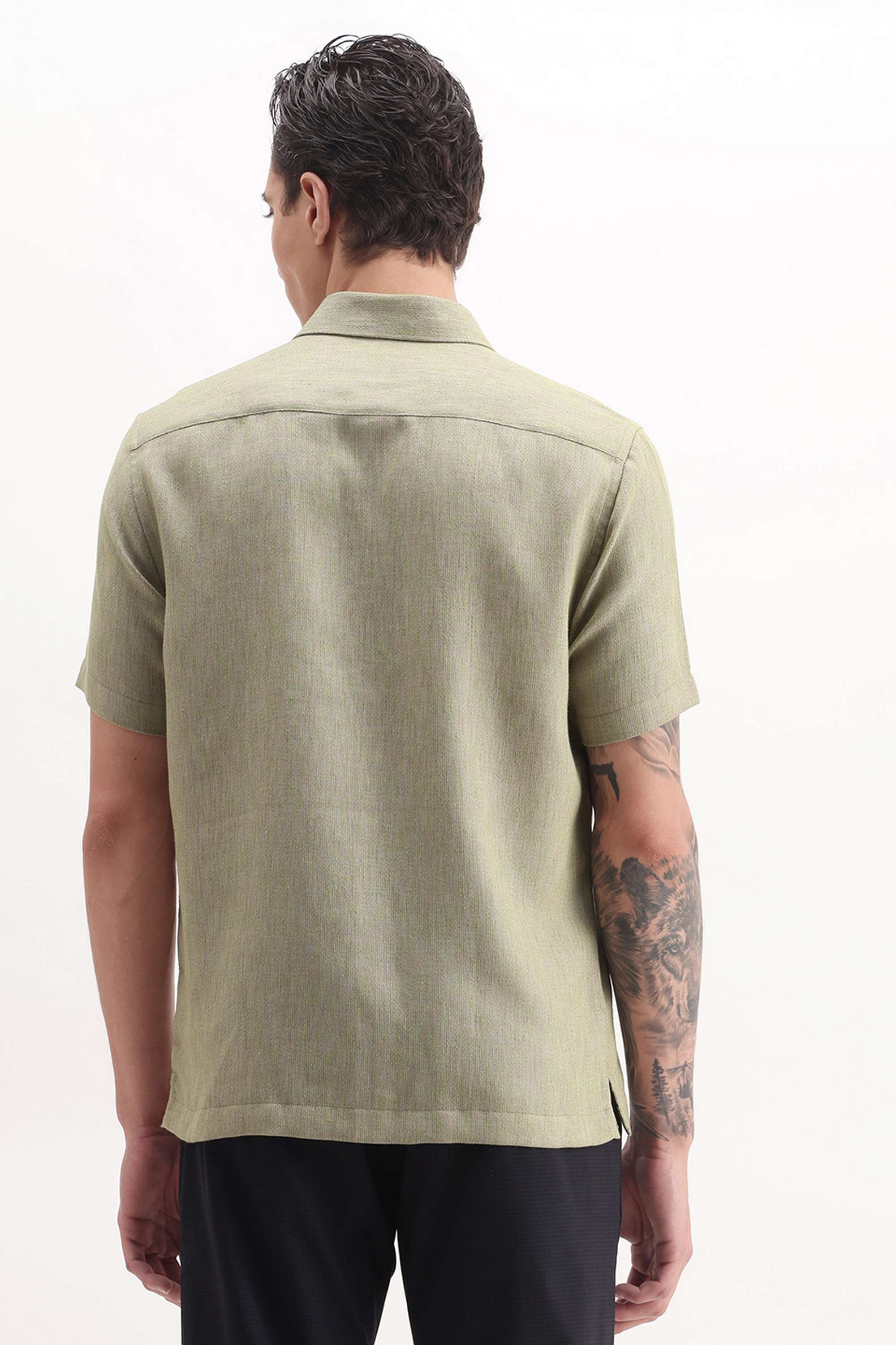 Solid-Cotton-Regular-Fit-Men-s-Casual-Shirt