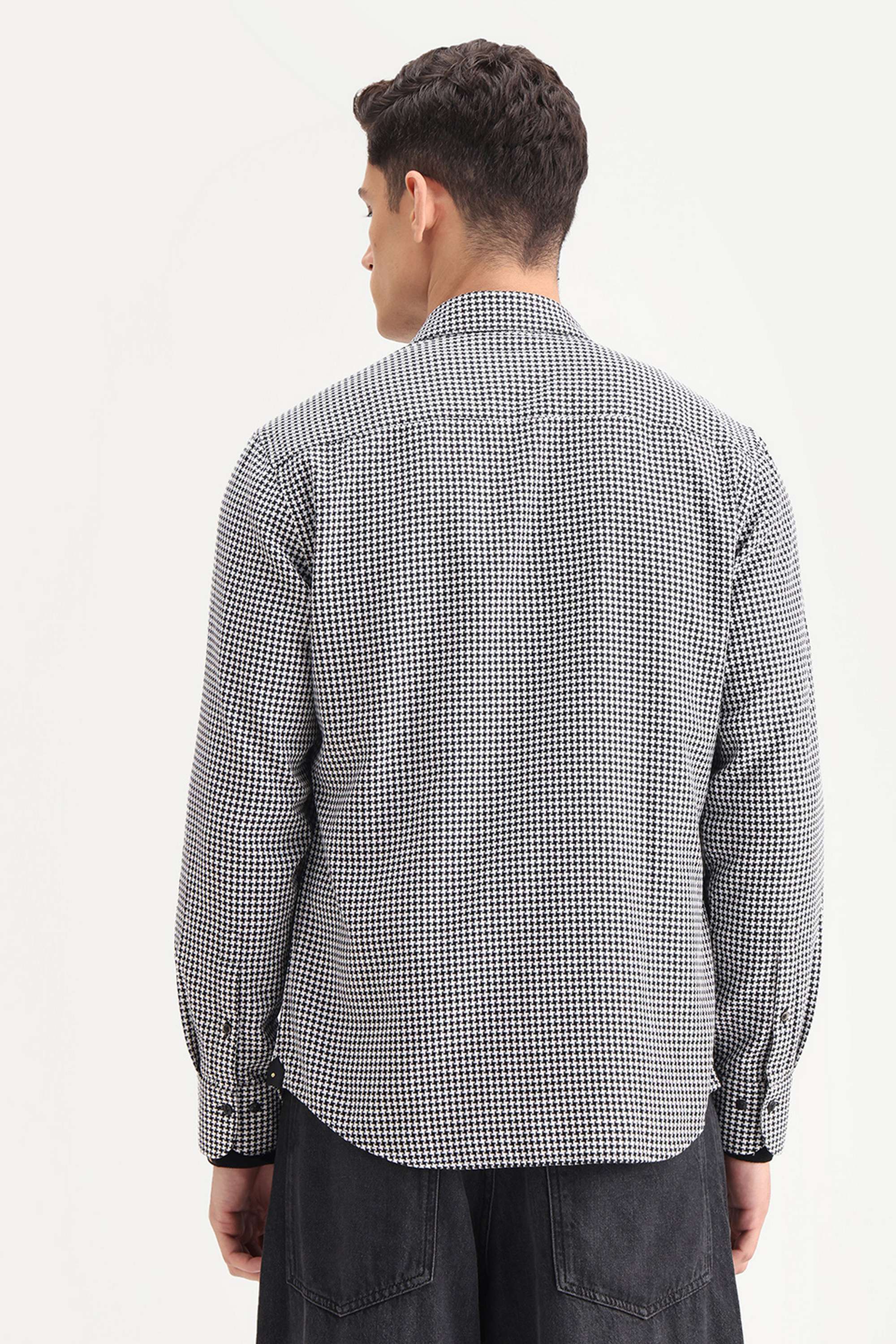 Solid-Cotton-Regular-Fit-Men-s-Casual-Shirt