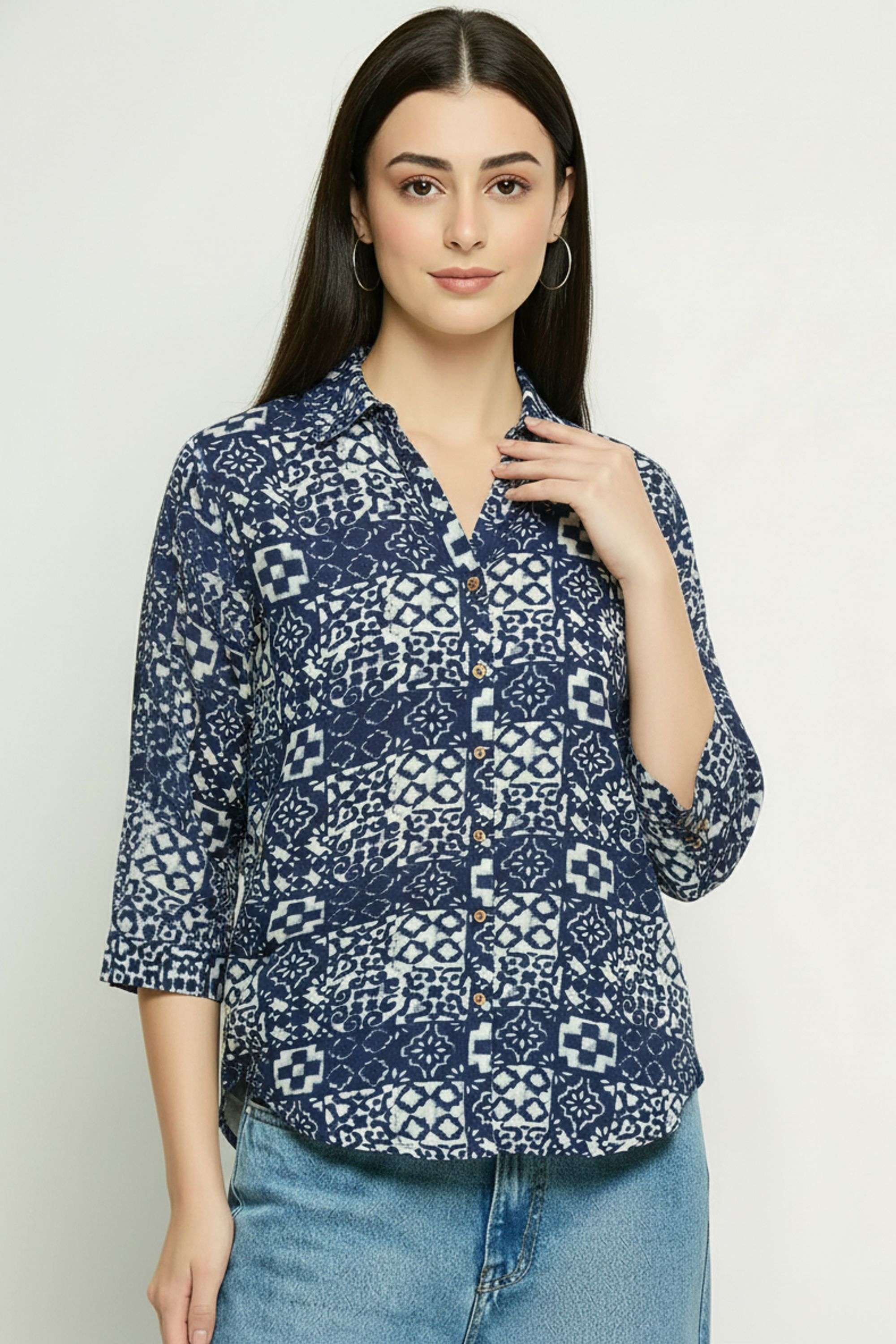 Solid-Blended-Fabric-Regular-Fit-Festive-Wear-Women-Tunic