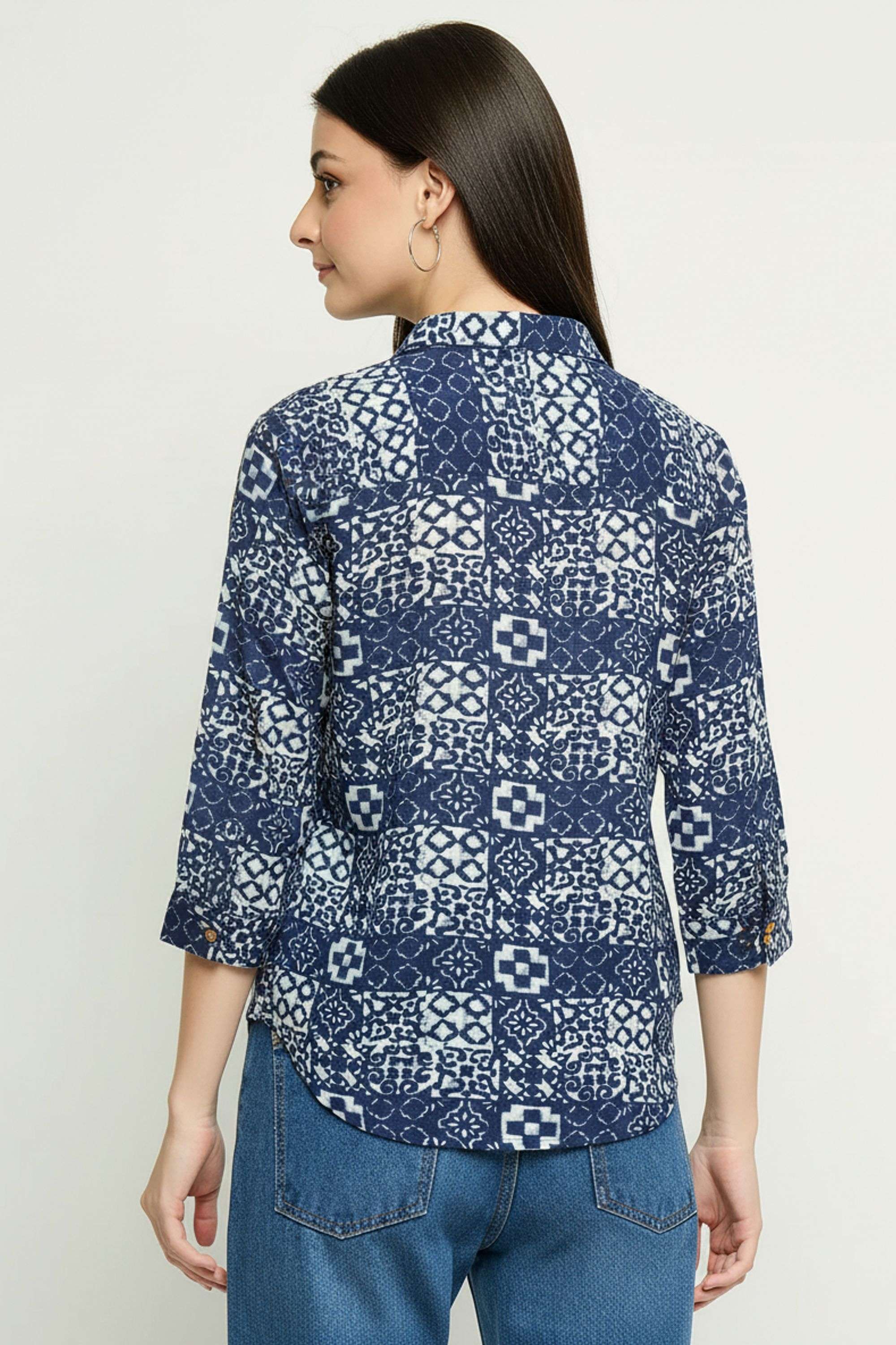 Solid-Blended-Fabric-Regular-Fit-Festive-Wear-Women-Tunic