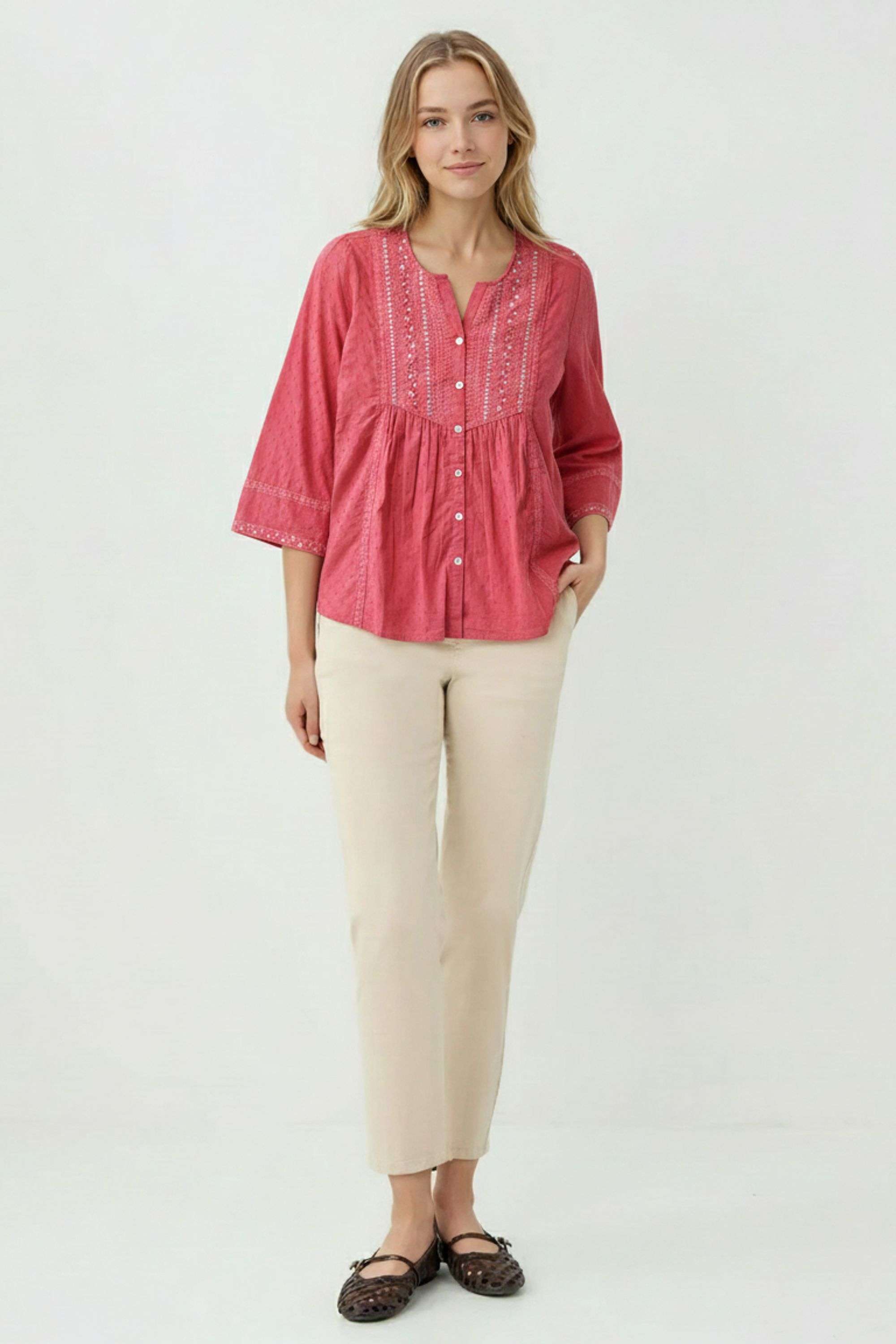 Solid-Blended-Fabric-Regular-Fit-Festive-Wear-Women-Tunic