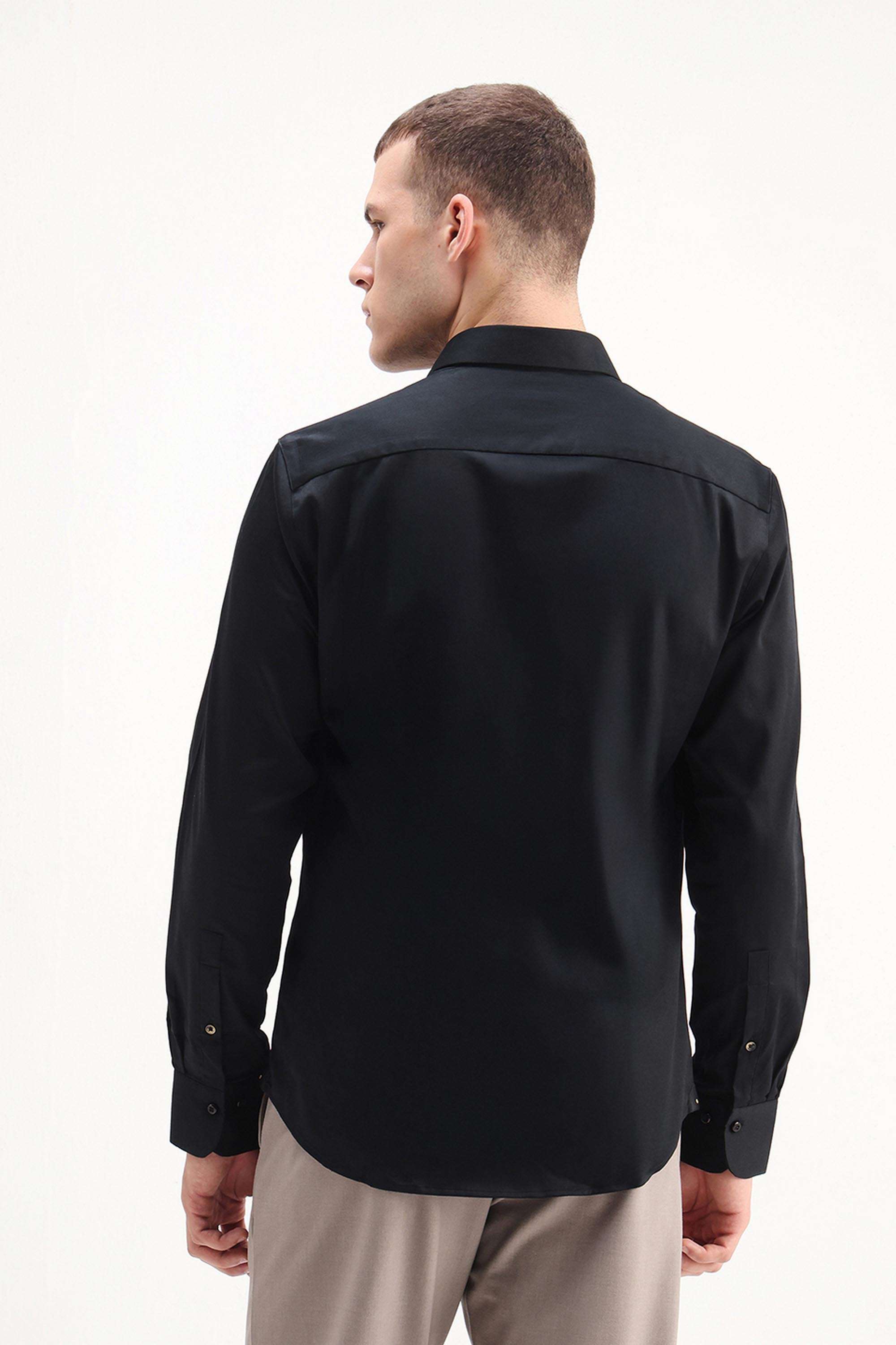 Solid-Cotton-Regular-Fit-Men-s-Casual-Shirt