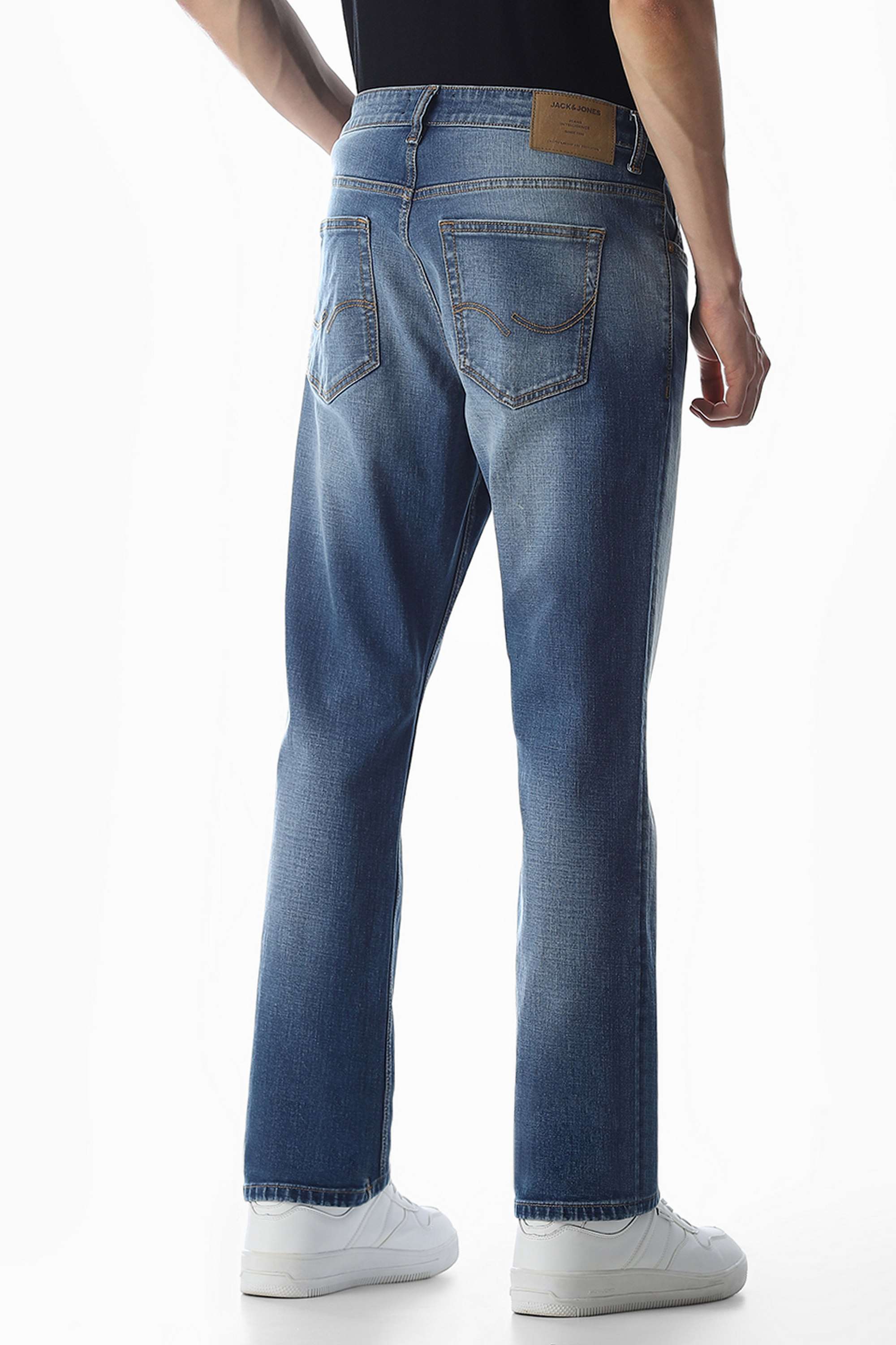 Light-Wash-Cotton-Regular-Fit-Men-s-Jeans