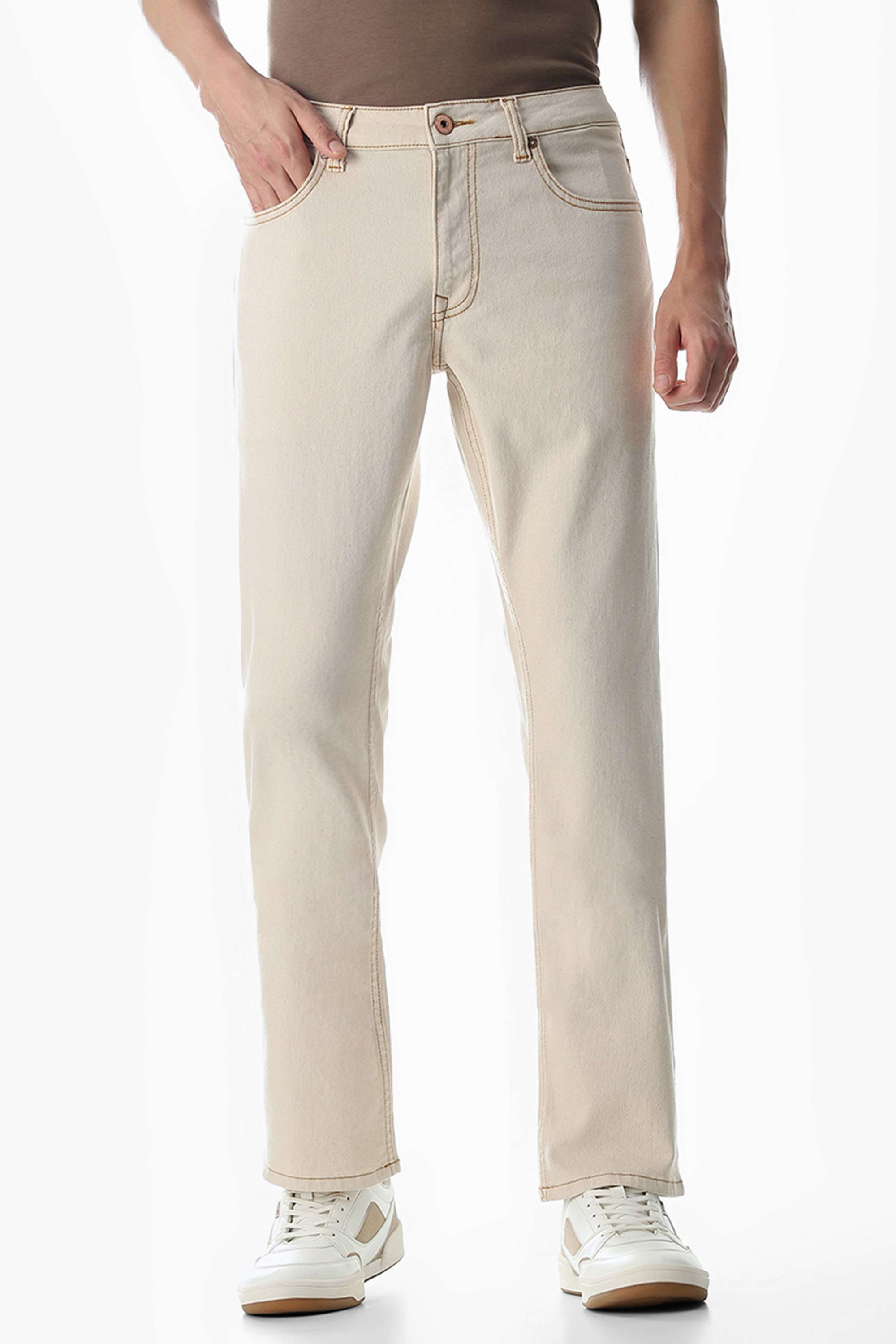 Light-Wash-Cotton-Regular-Fit-Men-s-Jeans