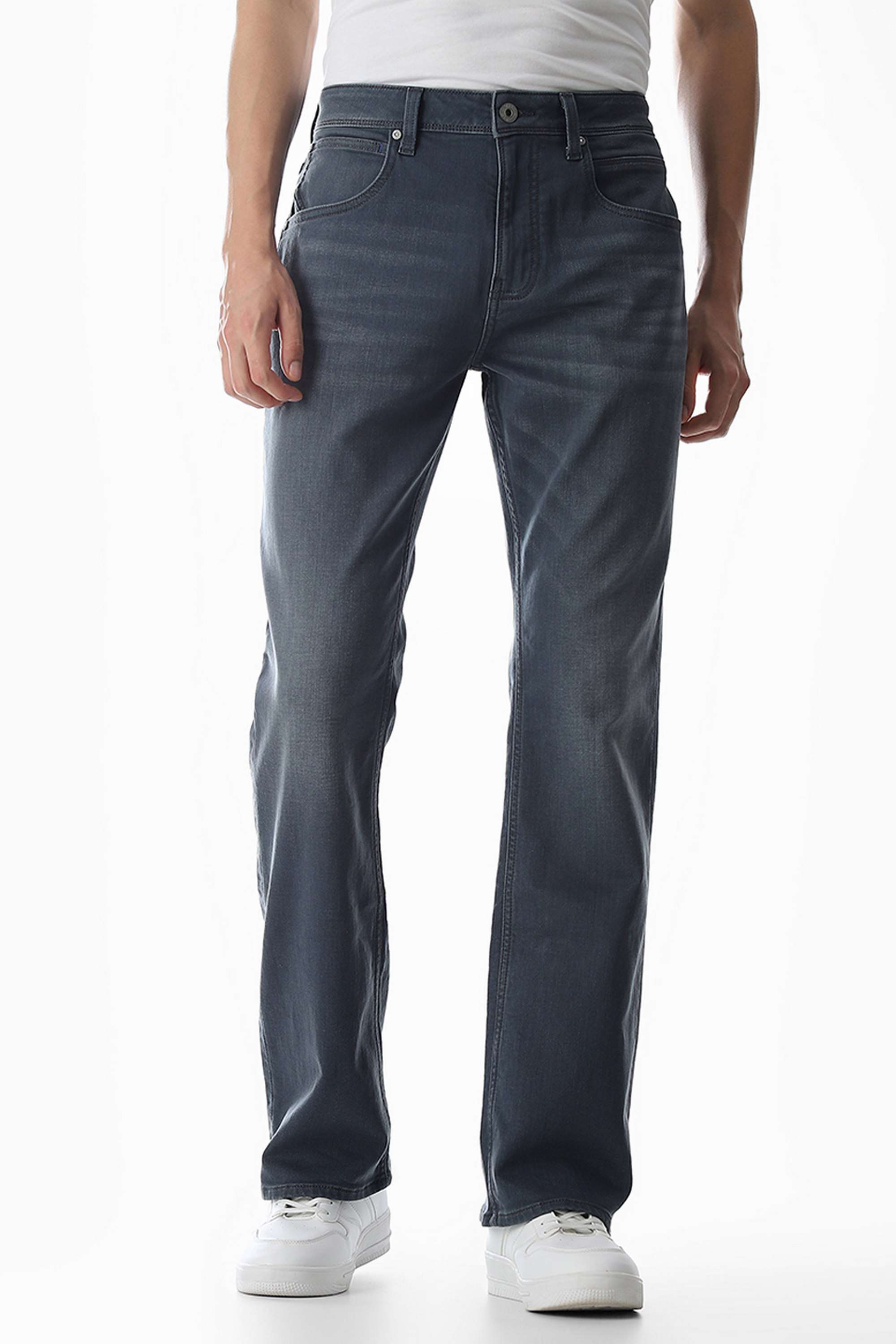 Light-Wash-Cotton-Regular-Fit-Men-s-Jeans