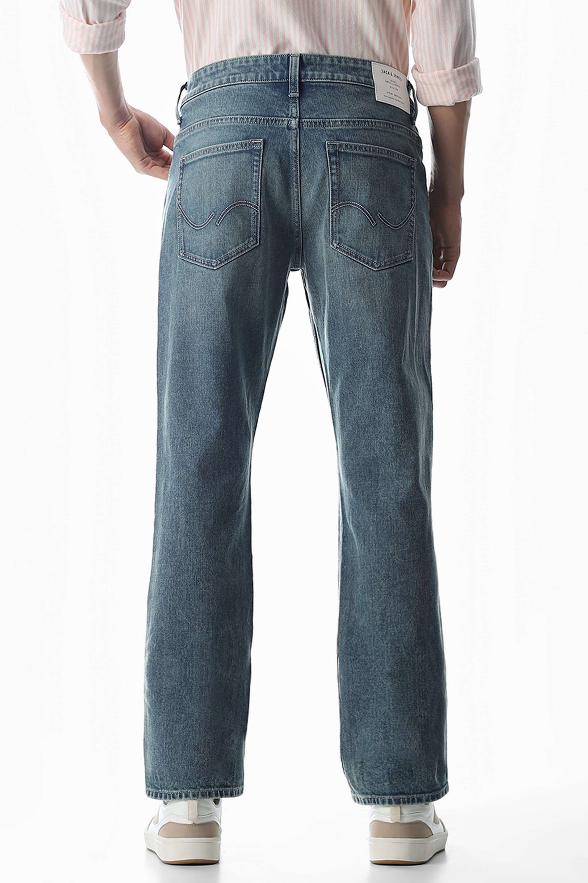Light-Wash-Cotton-Regular-Fit-Men-s-Jeans