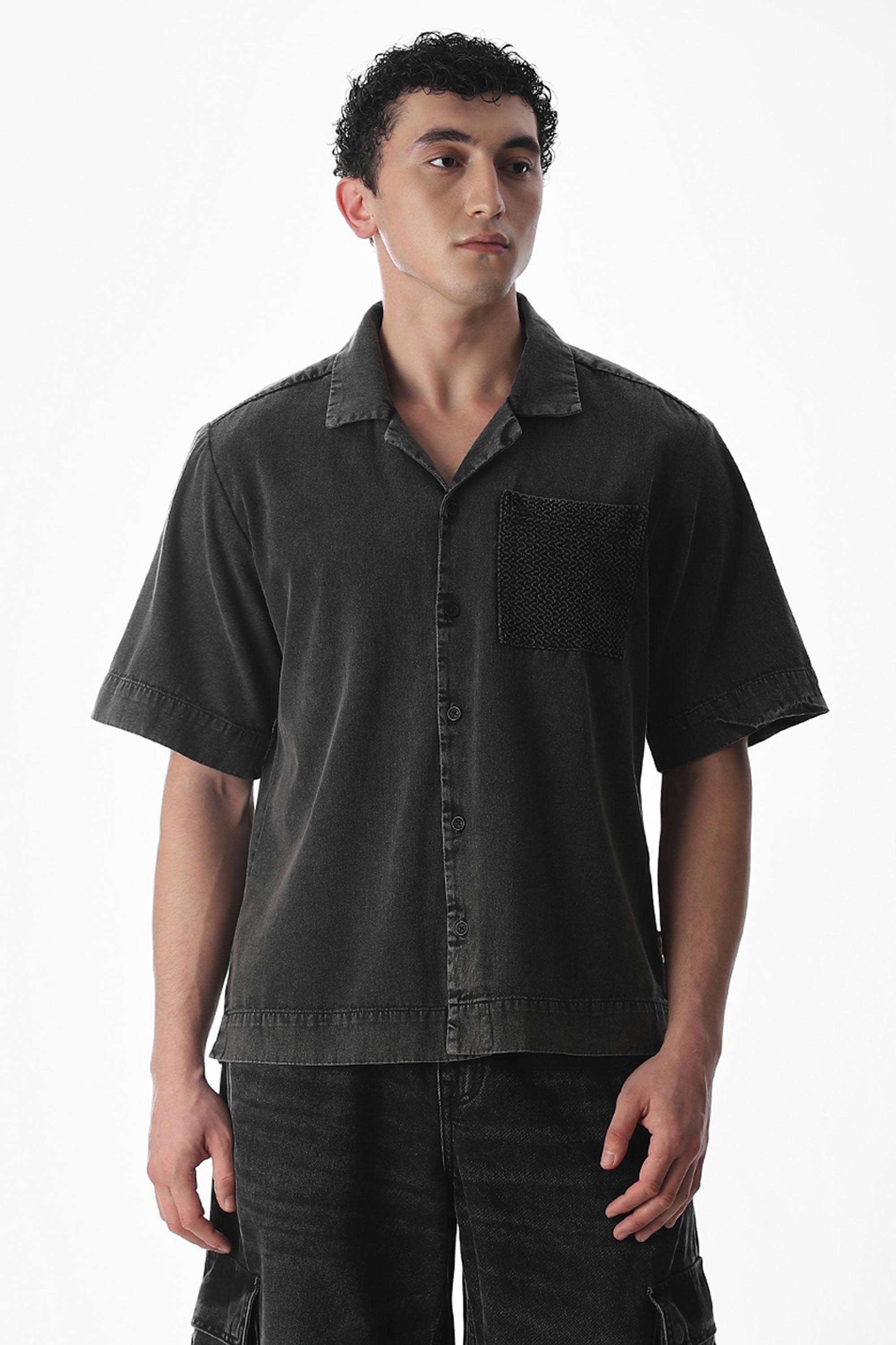Solid-Cotton-Regular-Fit-Men-s-Casual-Shirt