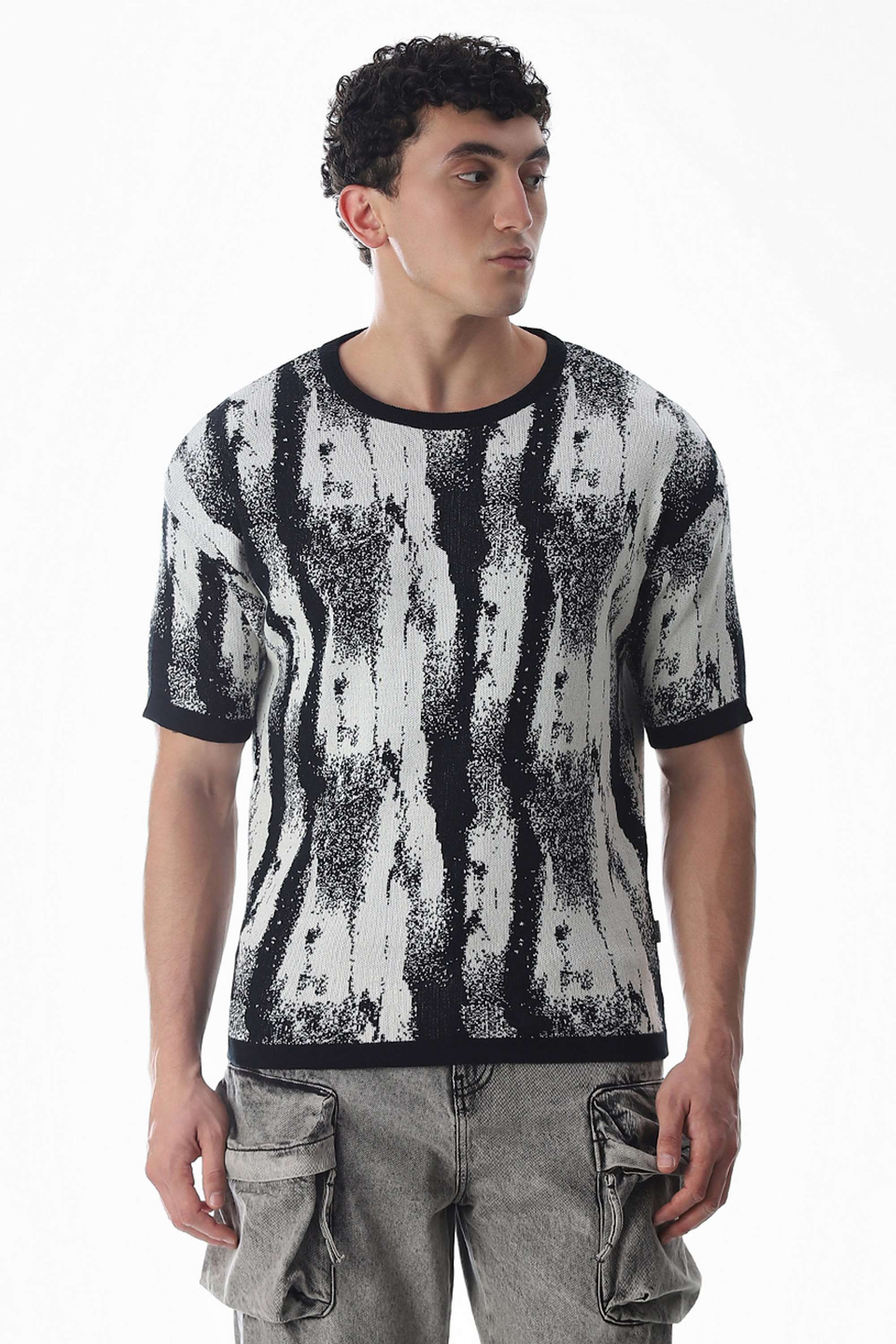 Textured-Cotton-Men-s-T-Shirt