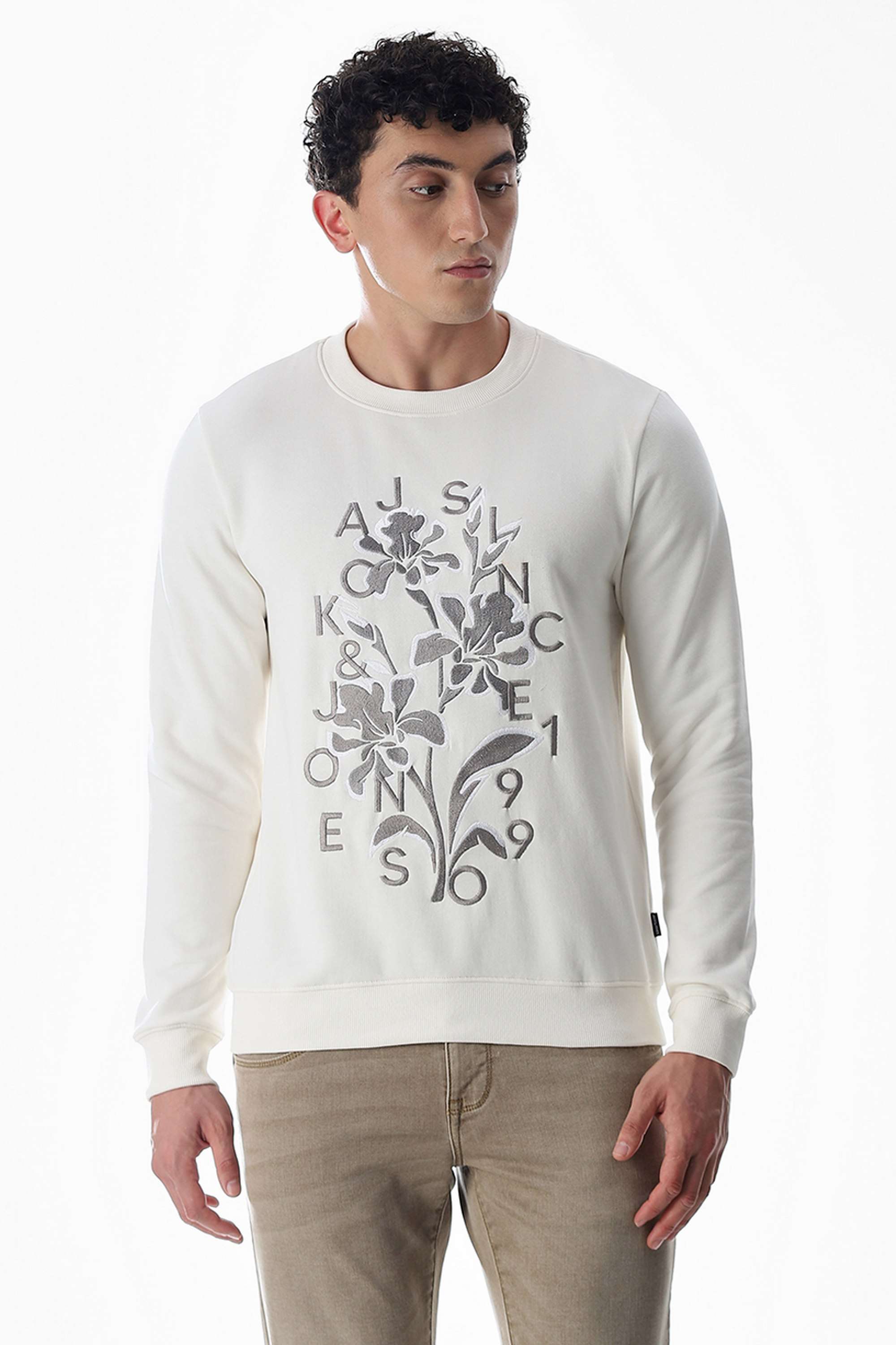 Embroidered-Cotton-Regular-Fit-Men-s-Sweatshirt