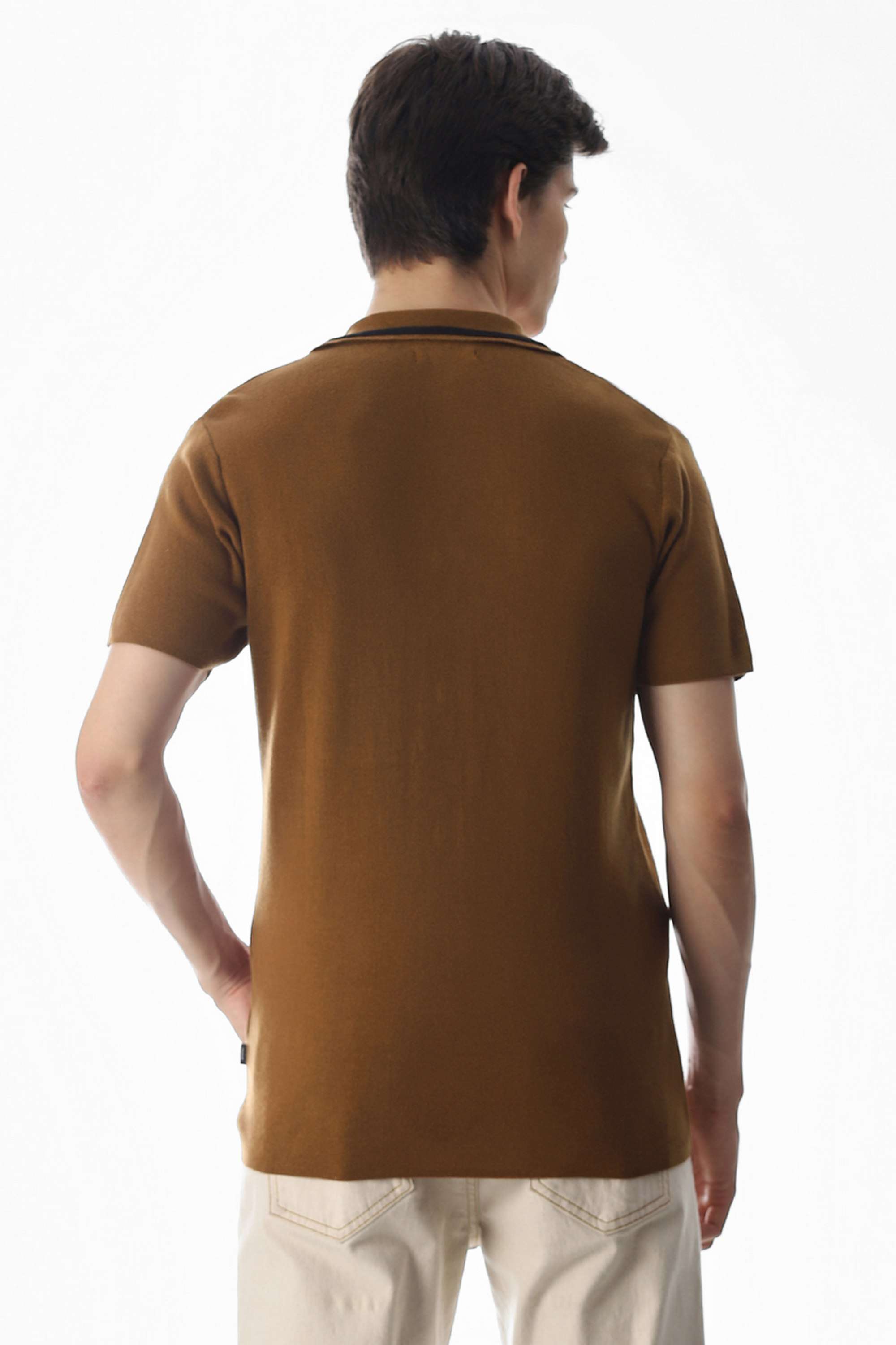 Solid-Cotton-Regular-Fit-Men-T-Shirt