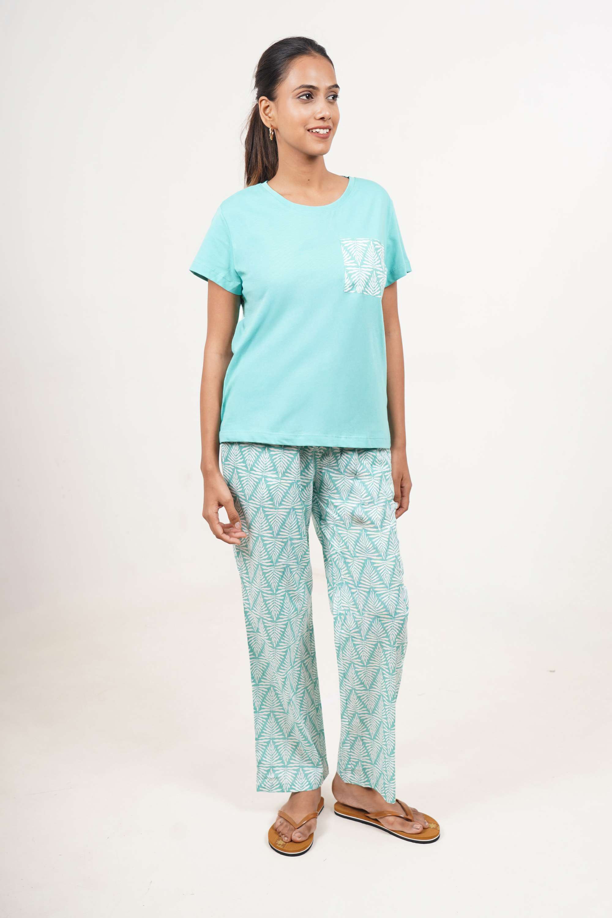 Printed-Full-Length-Chambray-Women-s-Clothing-Set