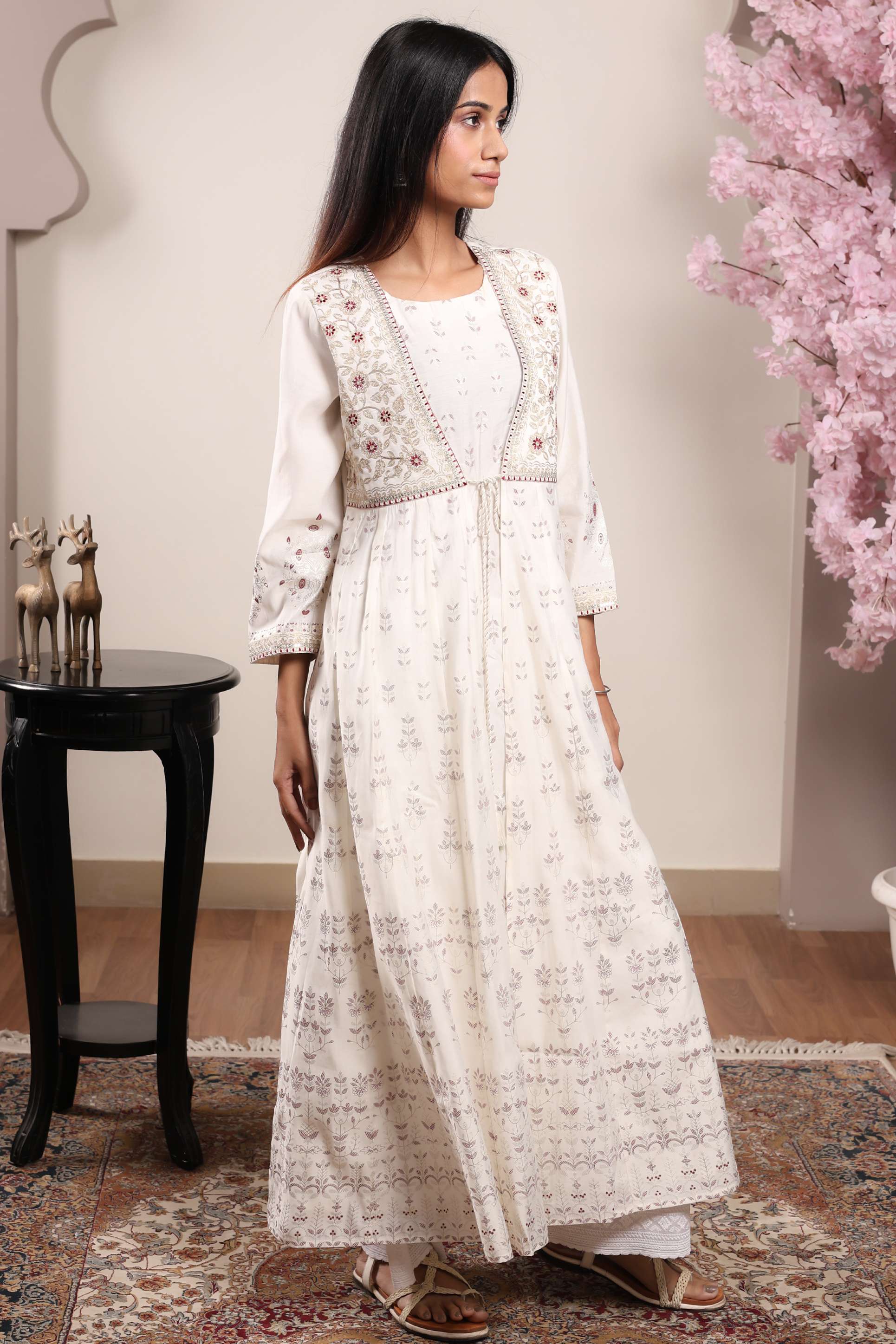 Embroidered-Viscose-Blend-Relaxed-Fit-Women-s-Kurta