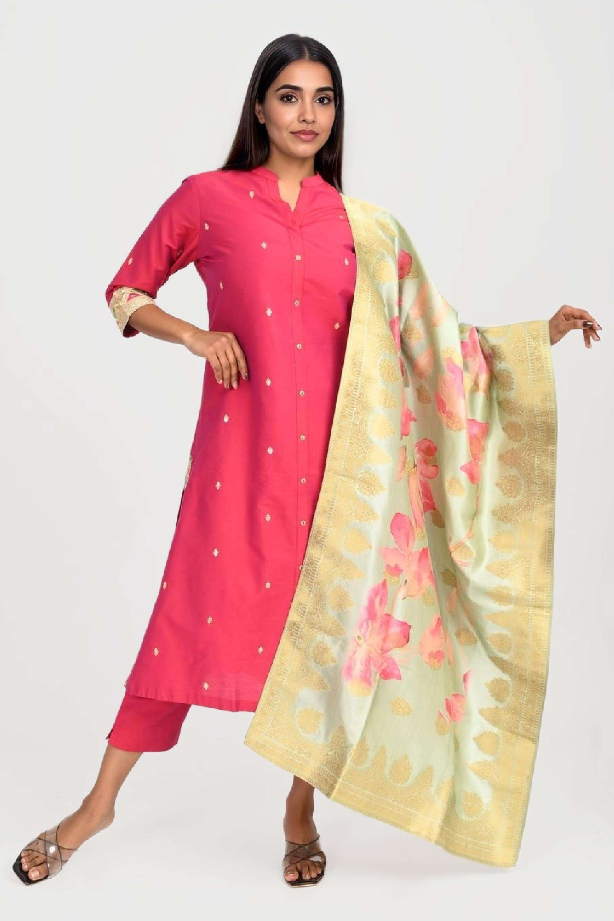 Solid-Blended-Fabric-Straight-Fit-Women-s-Kurta-Set
