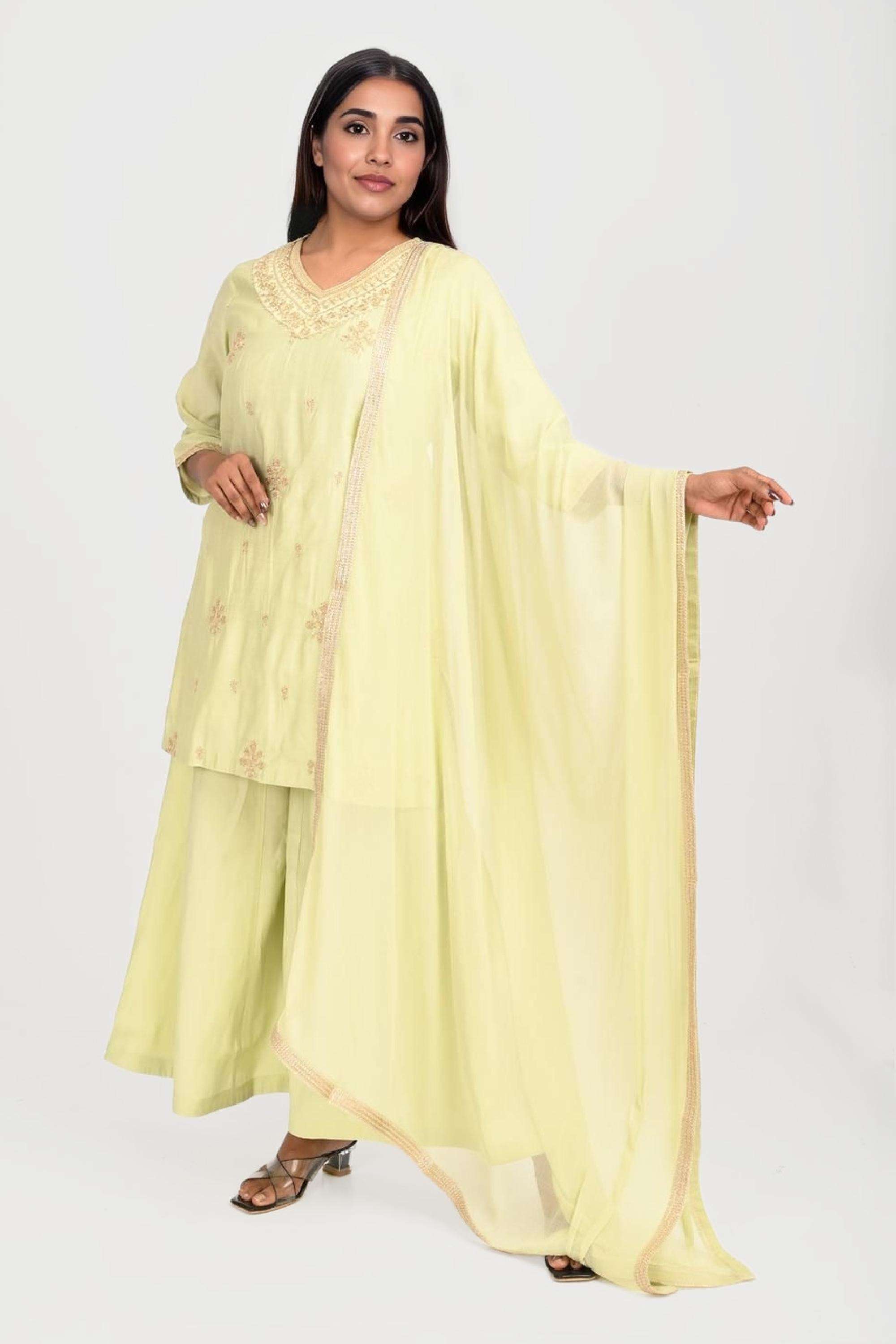 Textured-Chanderi-V-Neck-Women-s-Casual-Wear-Kurta-Set
