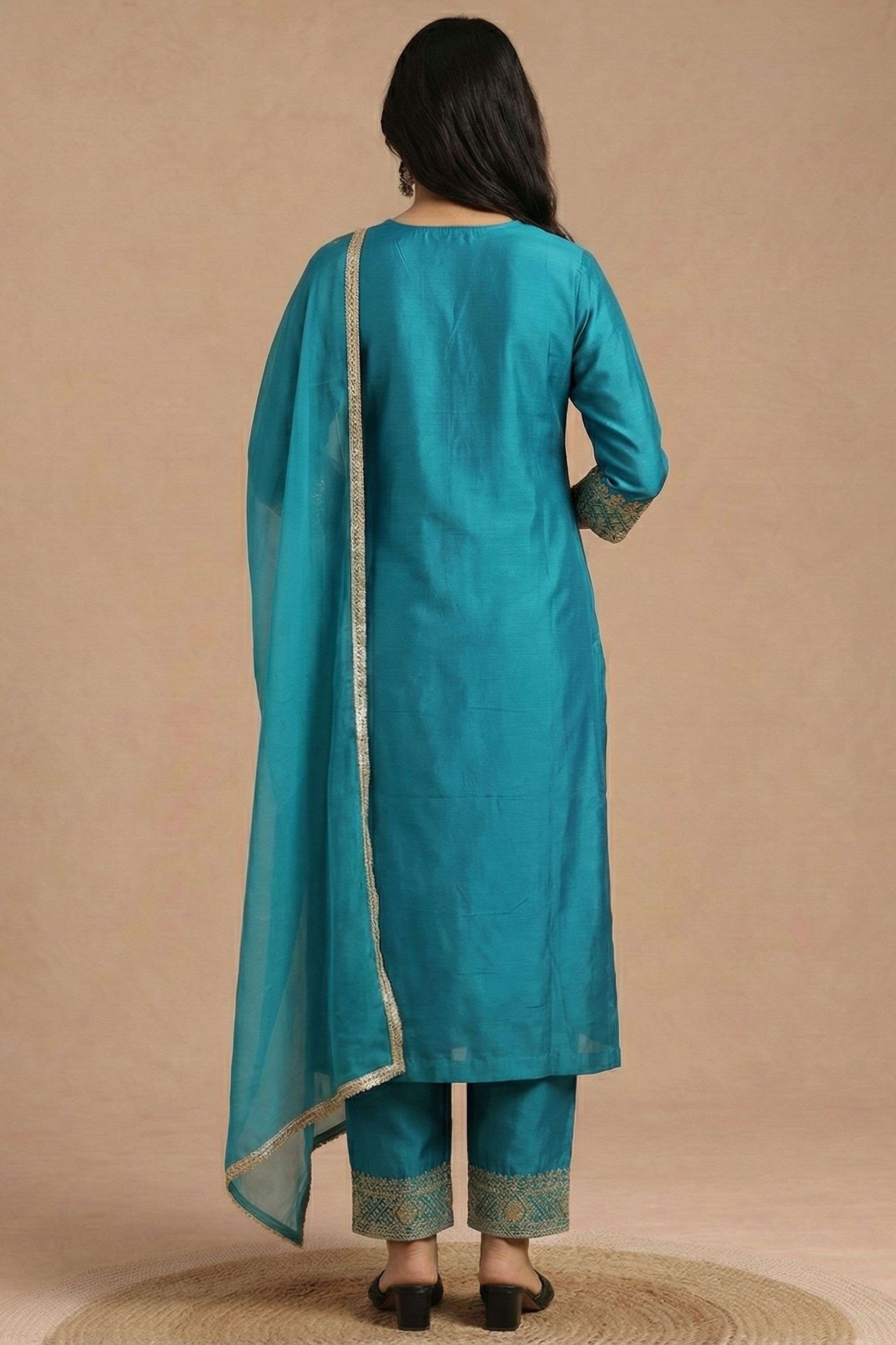 Embroidered-Blended-Fabric-Round-Neck-Women-Festive-Wear-Kurta-with-Pant-and-Dupatta