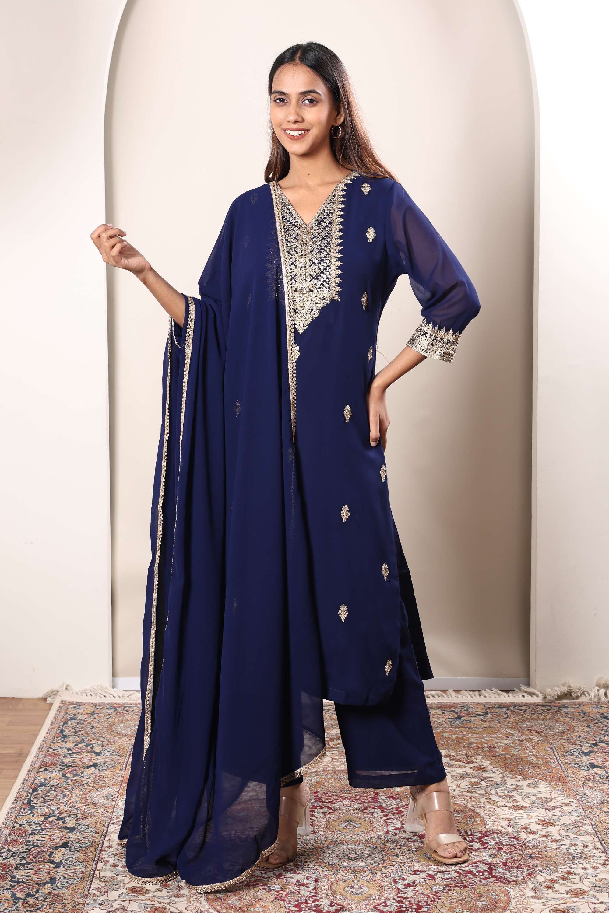 Solid-Regular-Fit-Georgette-Women-s-Casual-Wear-Kurta-set