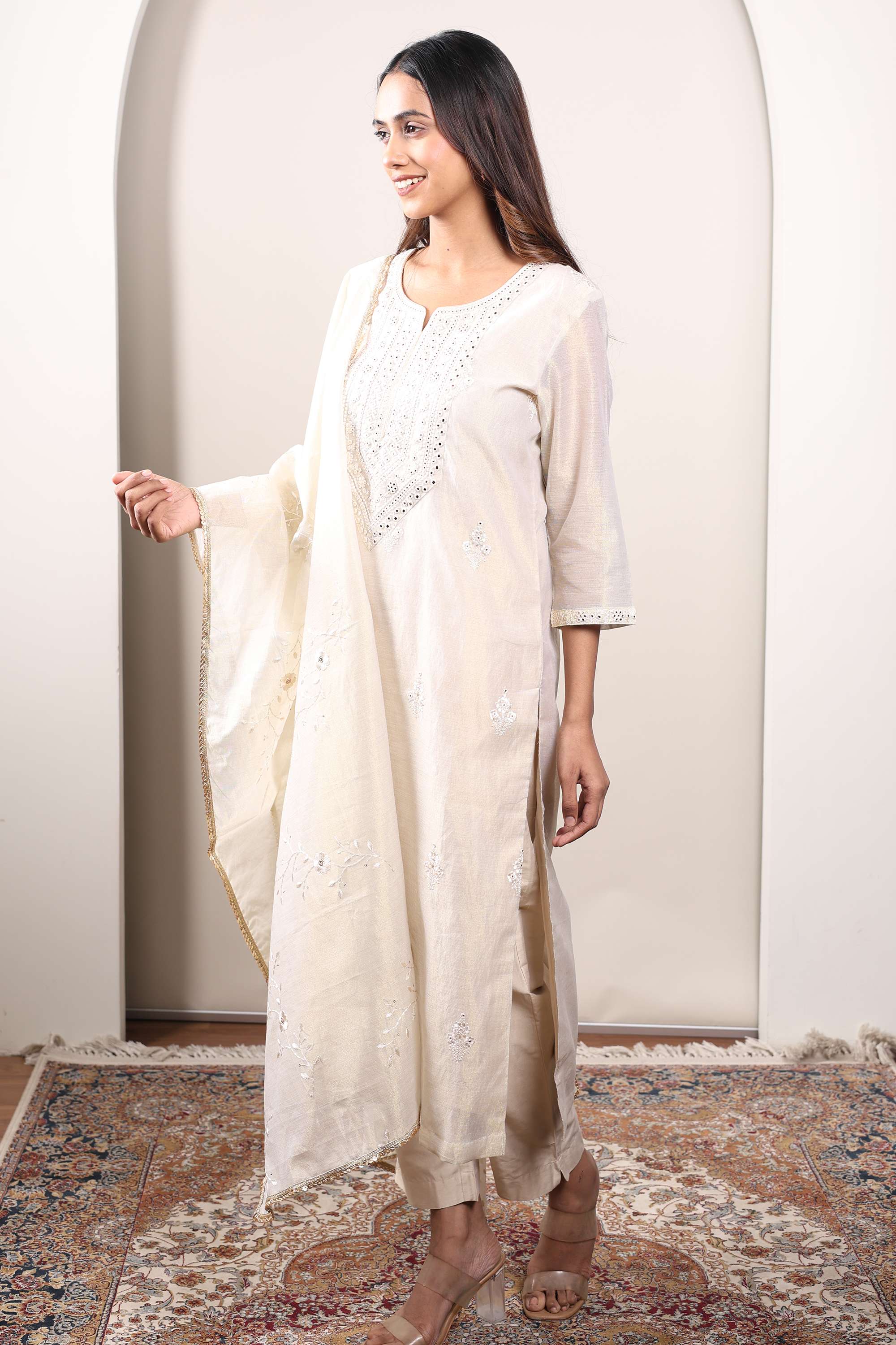 Embroidered-Calf-Length-Viscose-Woven-Women-s-Kurta-Set