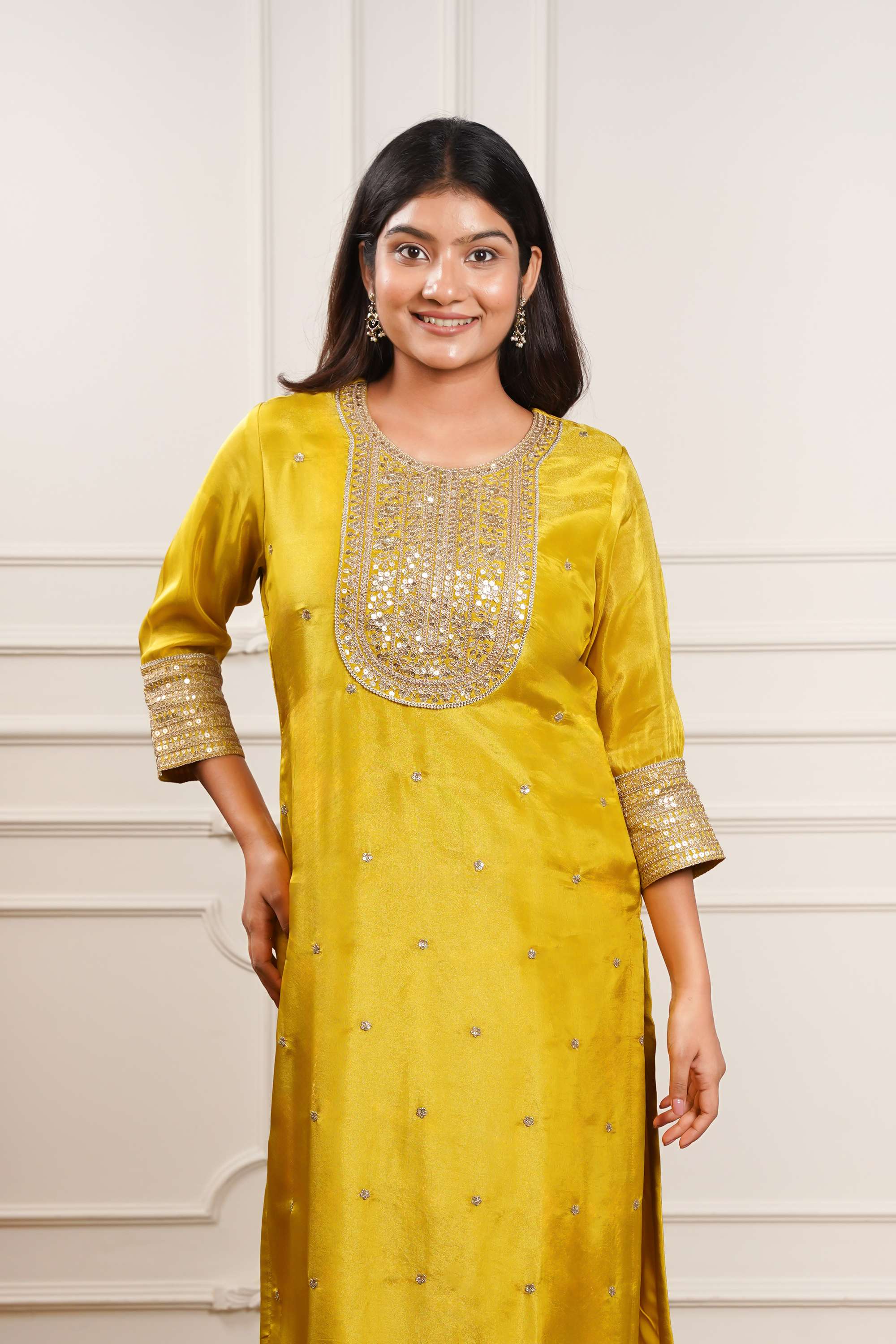 Embellished-Round-Neck-Blended-Fabric-Women-Kurta-with-Sharara-and-Dupatta