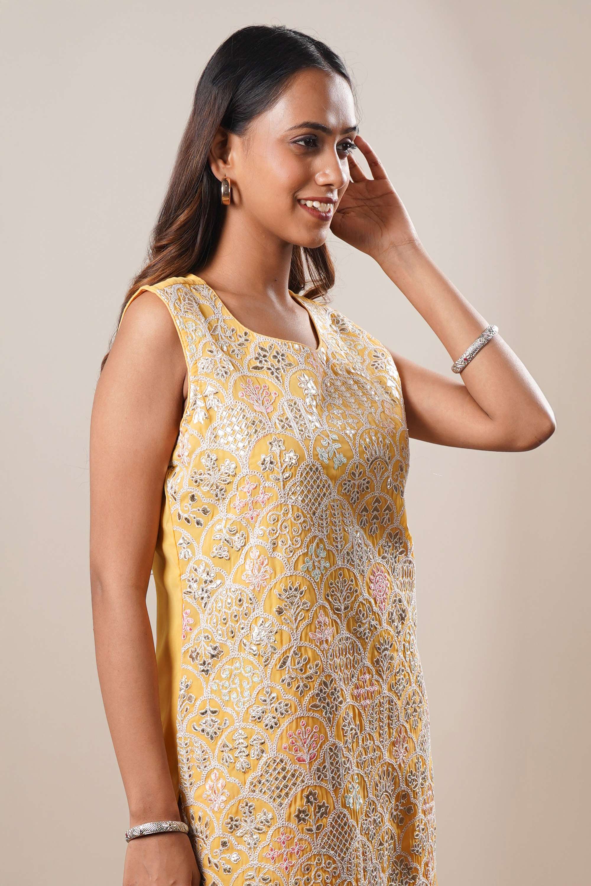 Embroidered-Knee-Length-Georgette-Women-s-Kurta-Set