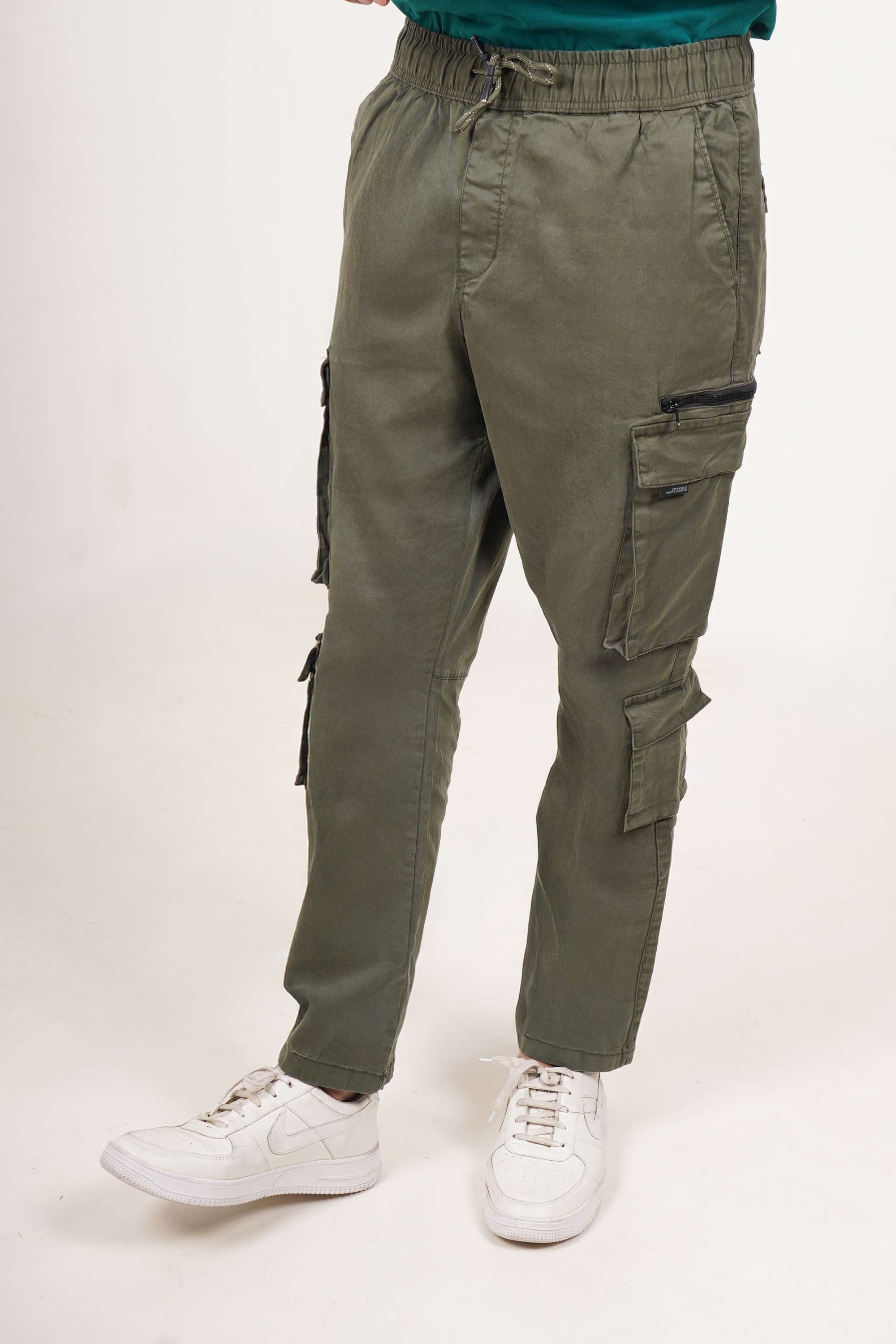 Solid-Blended-Regular-Fit-Men-s-Trousers