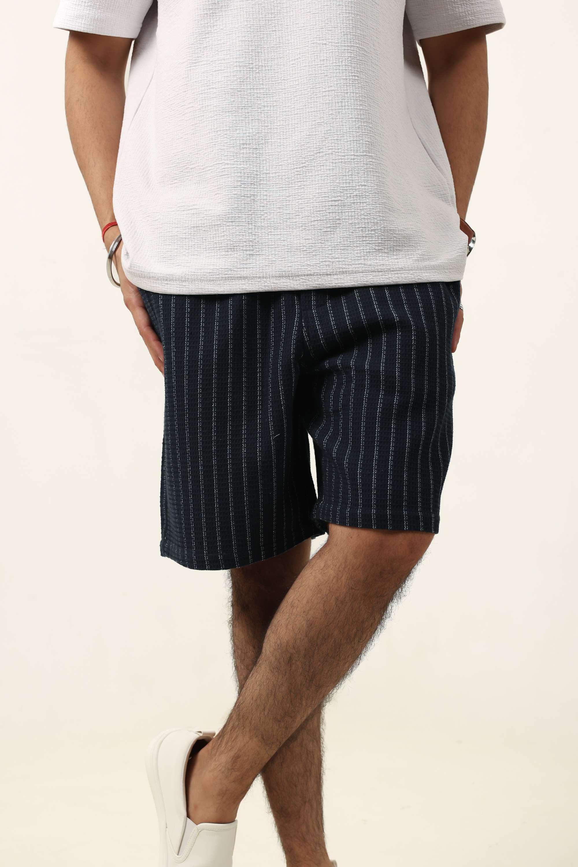 Solid-Cotton-Regular-Fit-Men-s-Shorts
