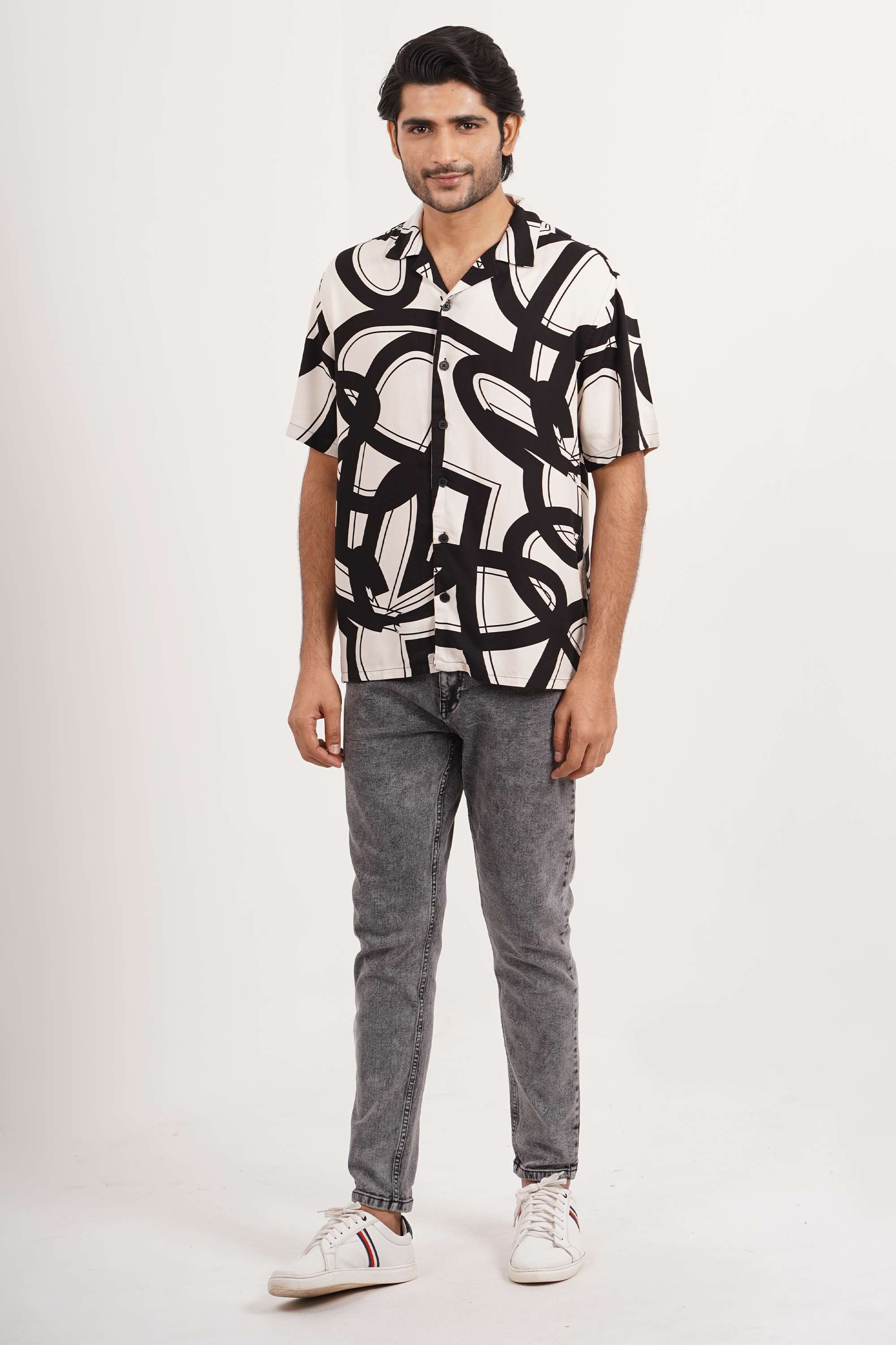 Solid-Blended-Fabric-Regular-Fit-Men-Shirt