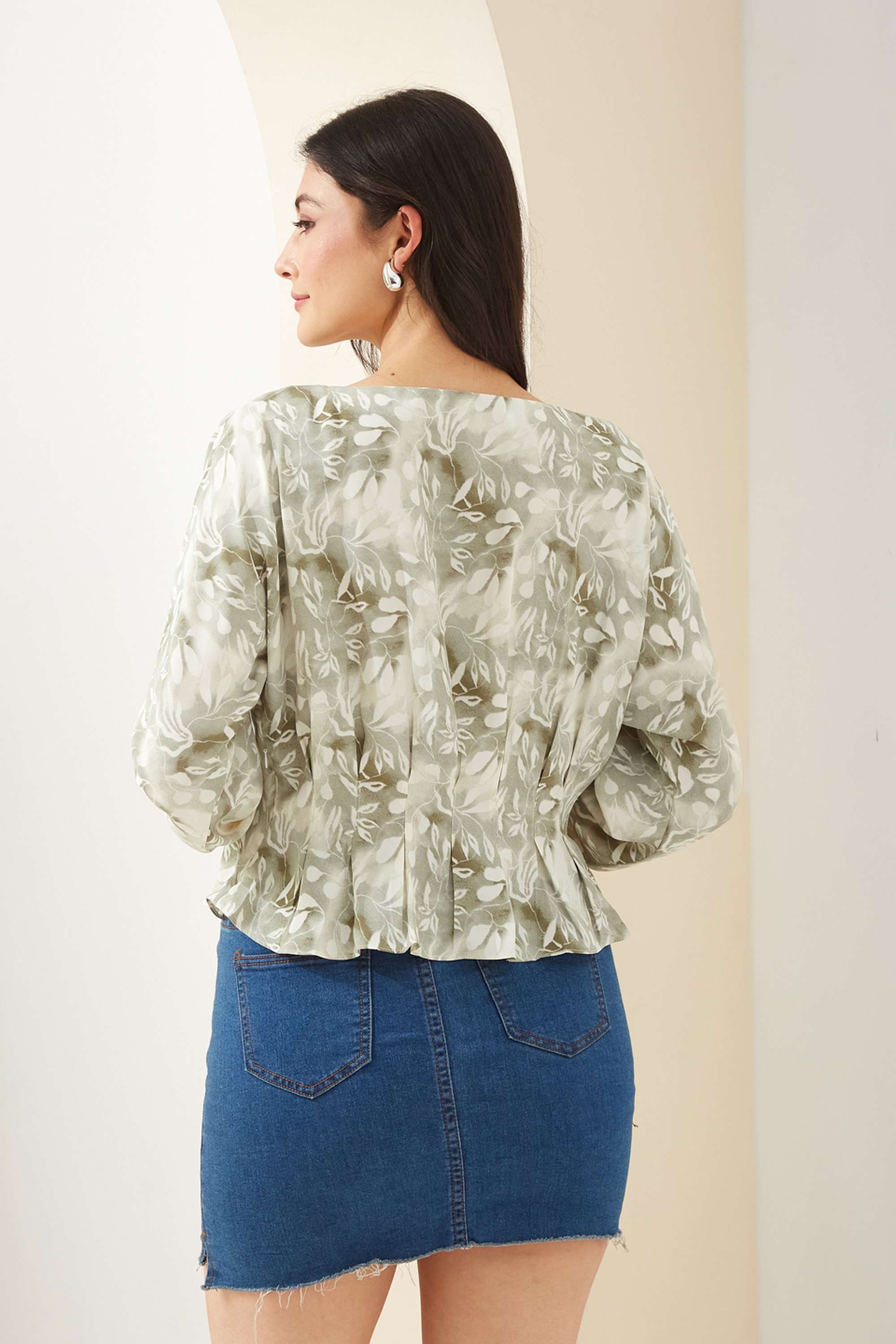 Printed-Polyester-Boat-Neck-Women-Casual-Wear-Top