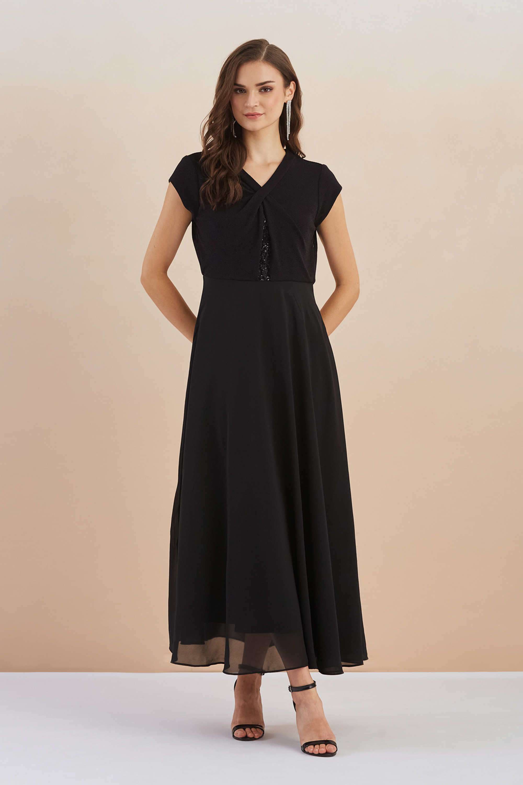 Solid-Nylon-V-Neck-Women-s-Maxi-Dress