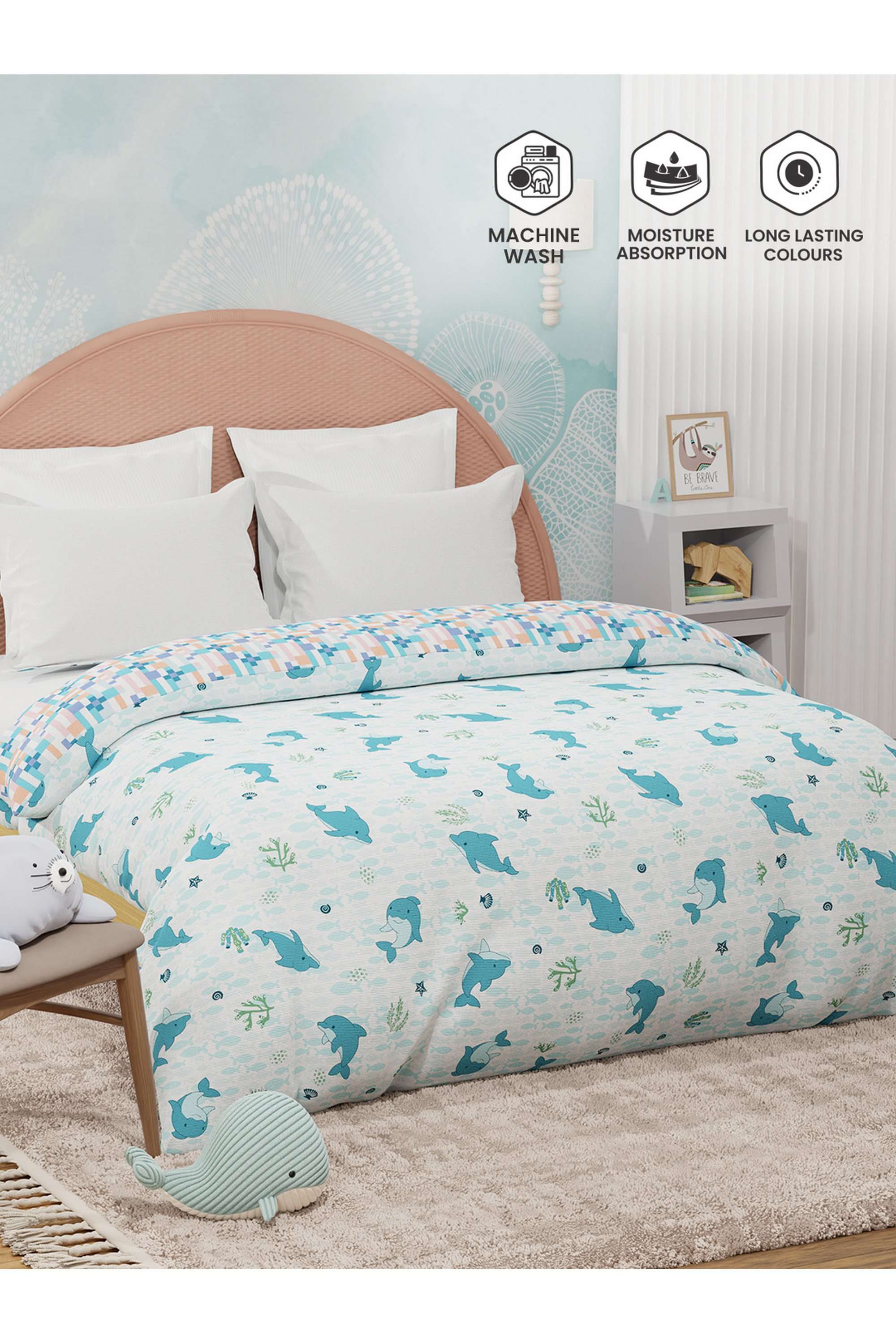 Rock-N-Room-100--Cotton-200-TC-Blue-&-White-Dolphin-Printed-Reversible-Double-Comforter