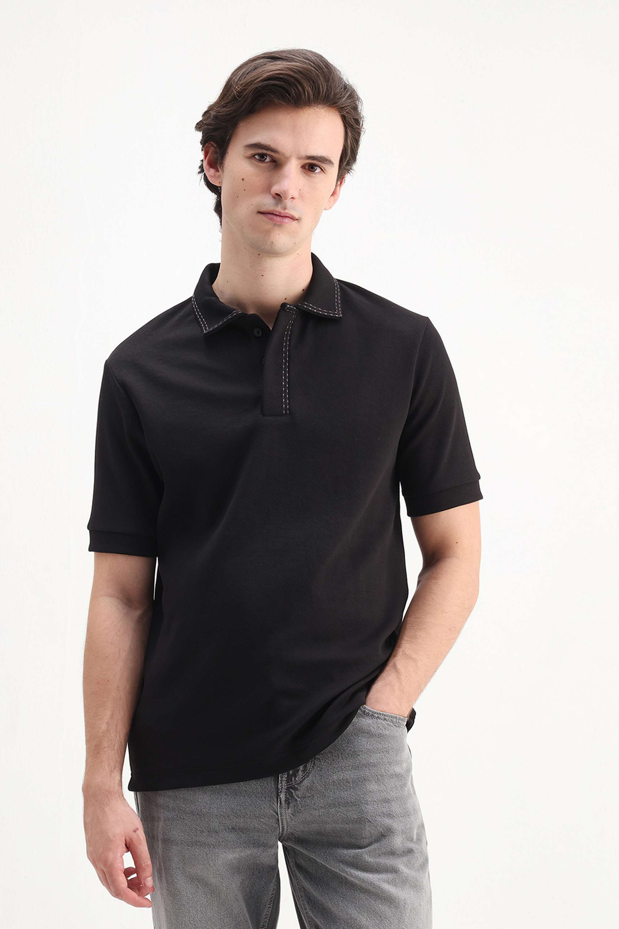 Solid-Polyester-Round-Neck-Men-s-T-Shirt