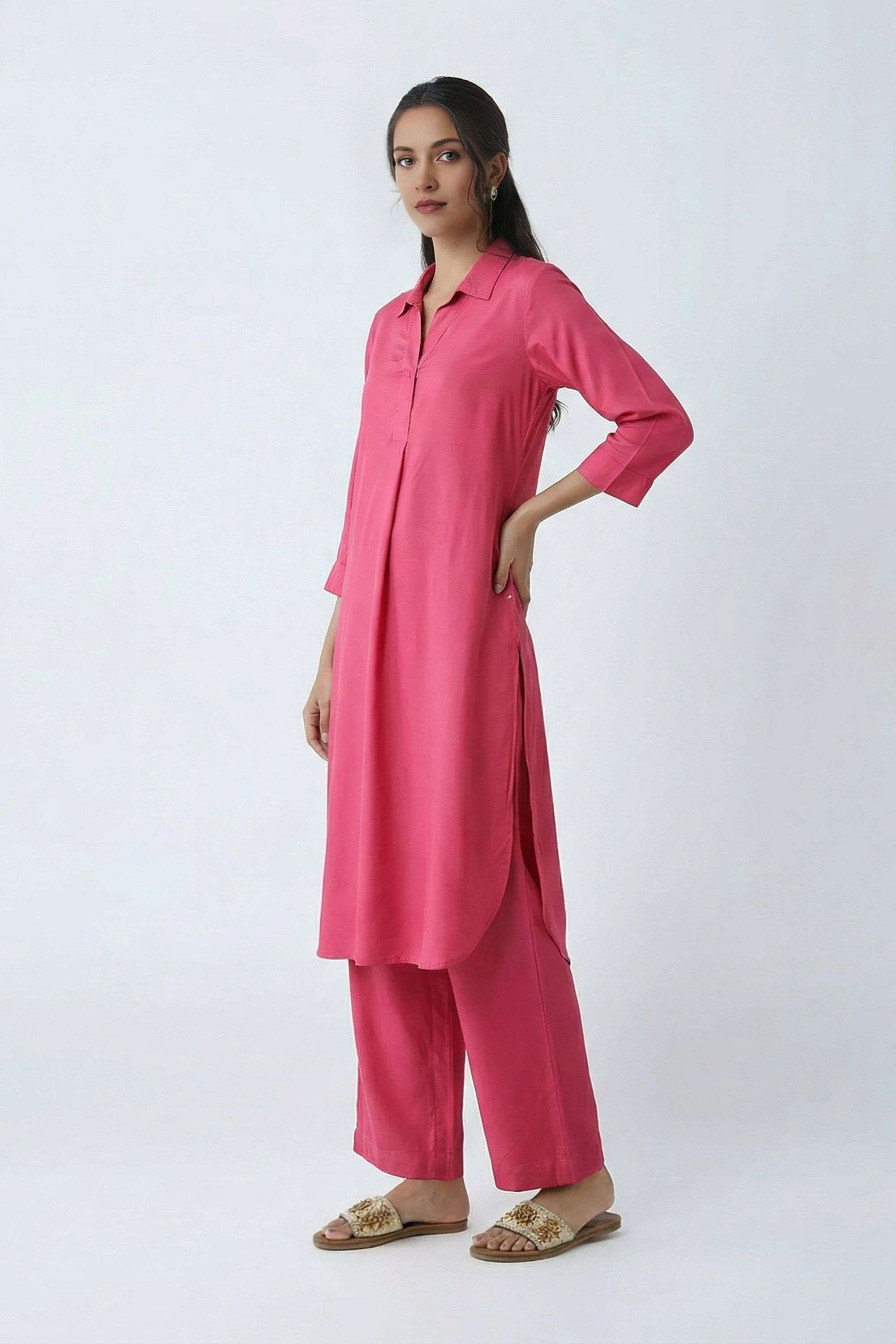 Solid-Blended-Fabric-Collared-Women-Casual-Wear-Kurta