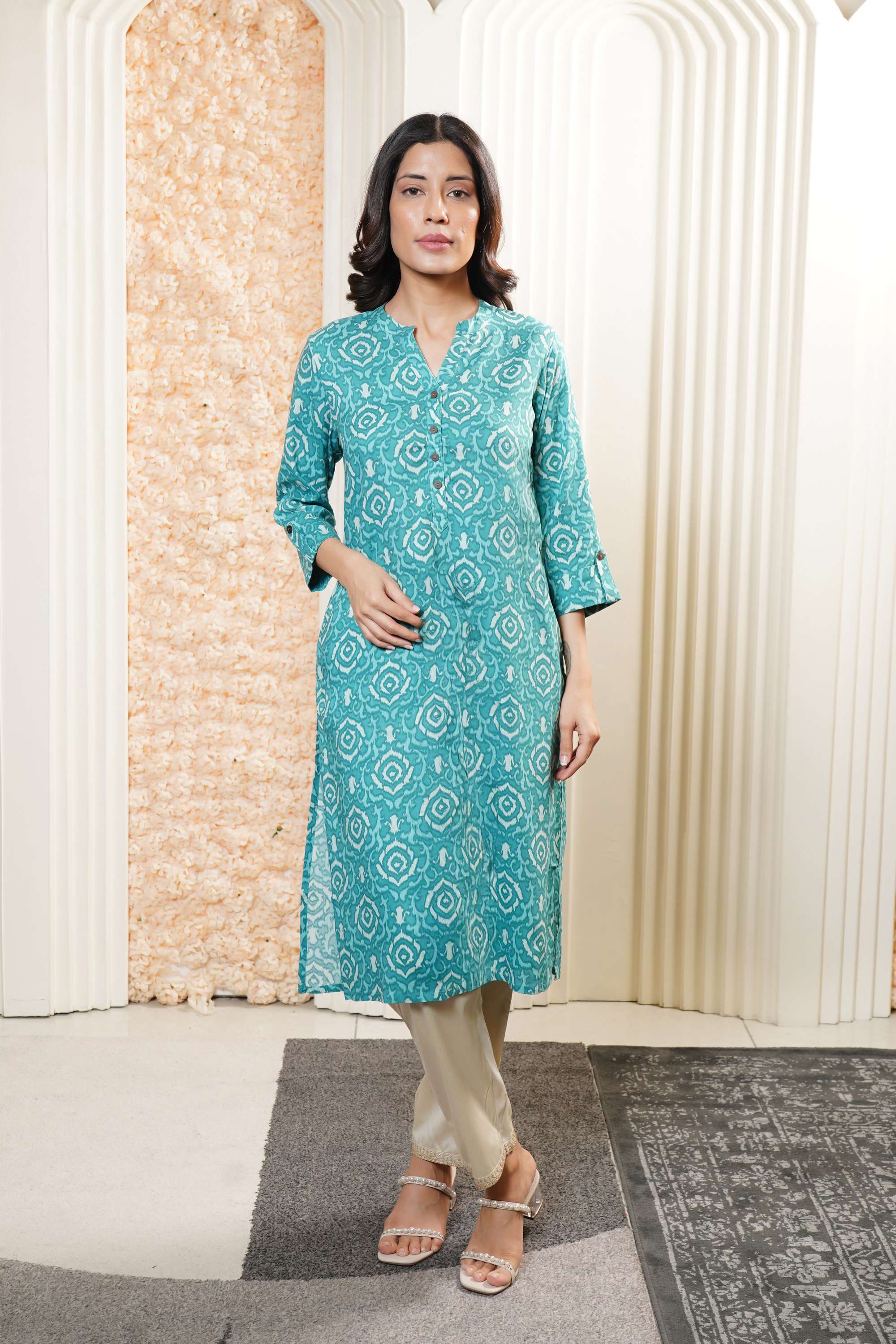 Printed-Viscose-Round-Neck-Women-Everyday-Kurta