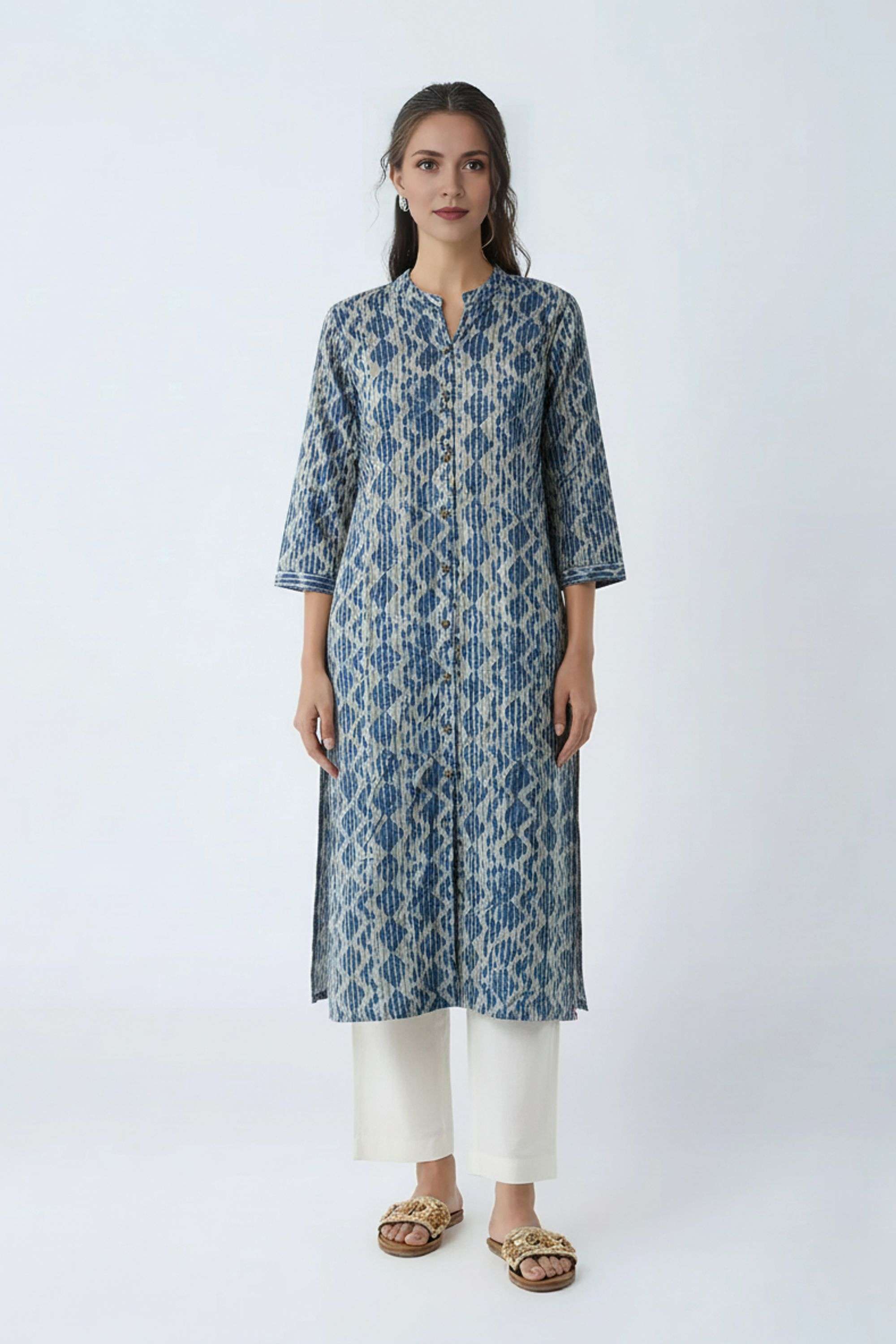 Solid-Blended-Fabric-Regular-Fit-Festive-Wear-Women-Kurta