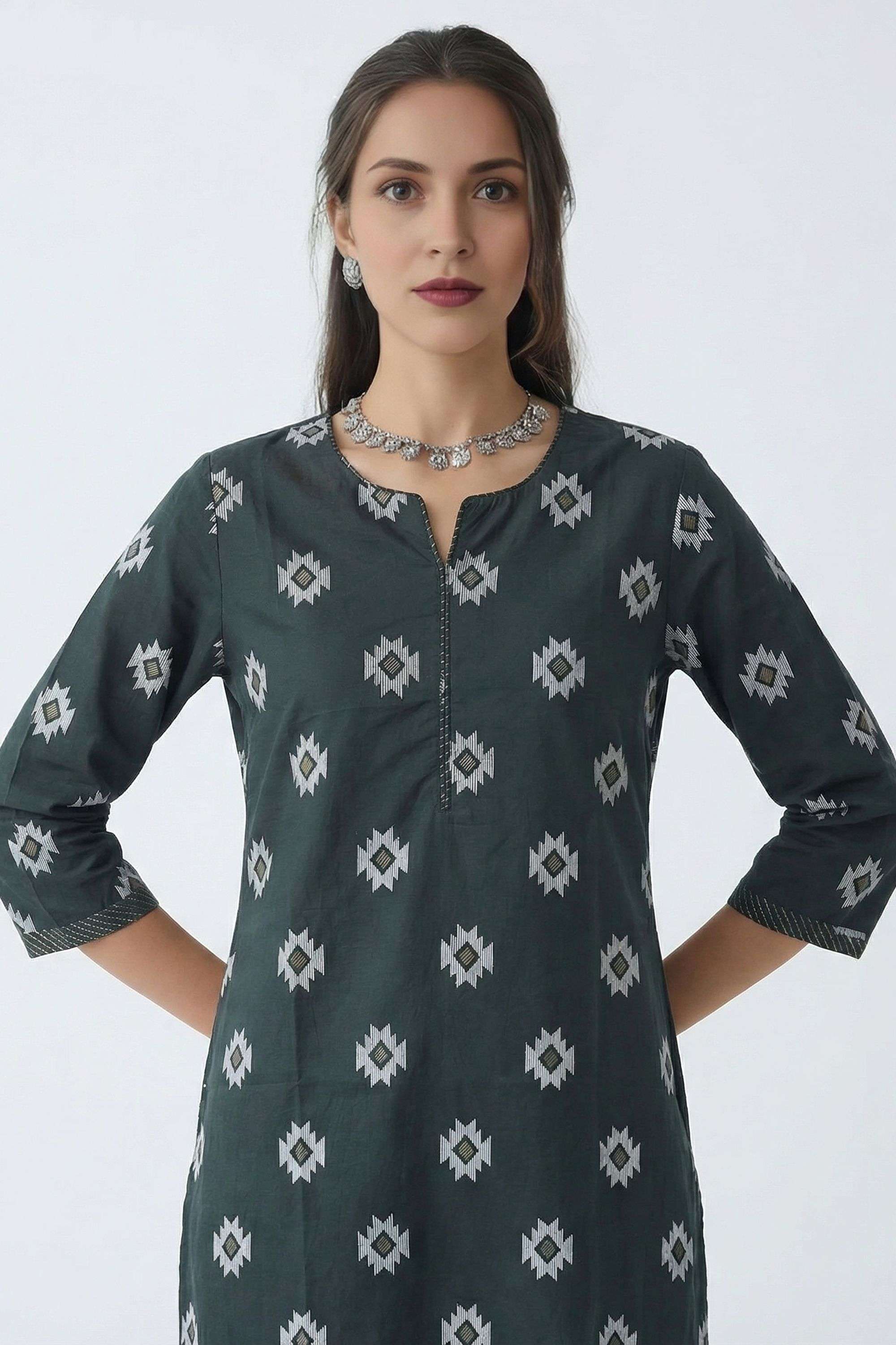 Solid-Blended-Fabric-Y-Neck-Women-Casual-Wear-Kurta