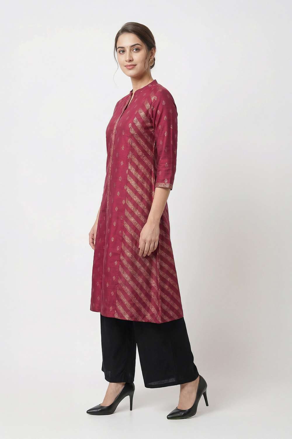Printed-Blended-Fabric-Collared-Women-Fusion-Wear-Kurta