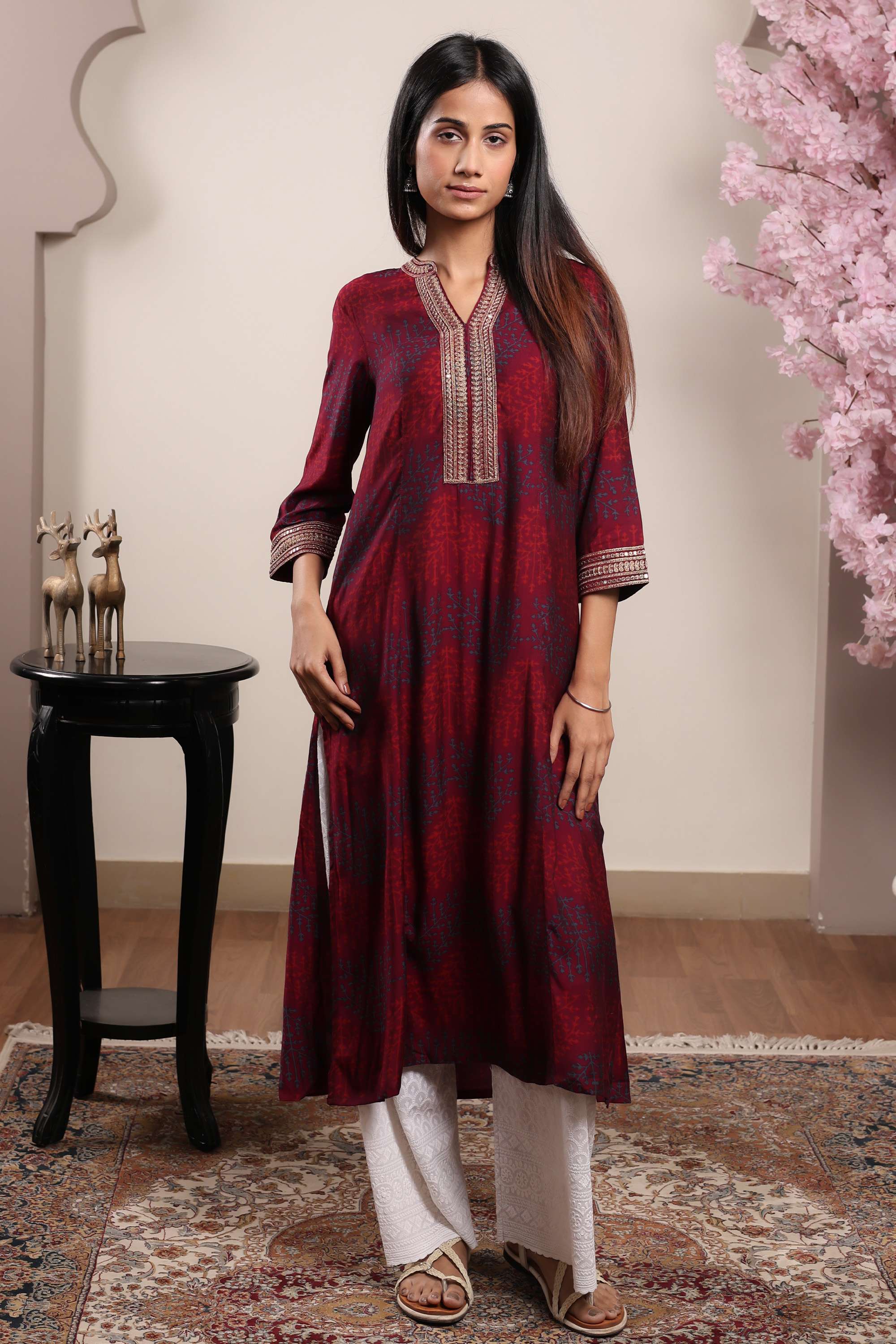 Embroidered-Muslin-Regular-Fit-Women-s-Kurta