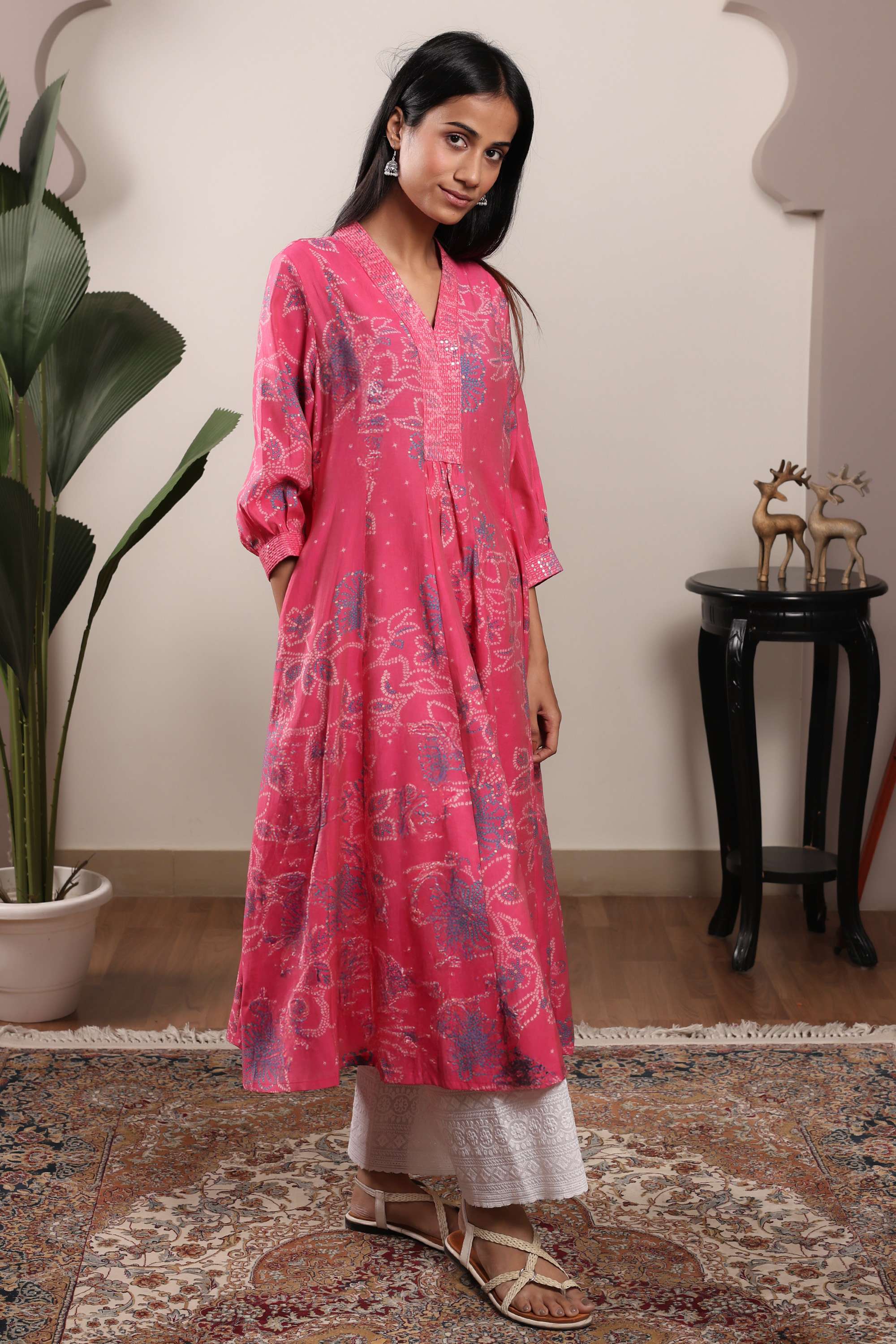 Embroidered-Viscose-Blend-Regular-Fit-Women-s-Kurta