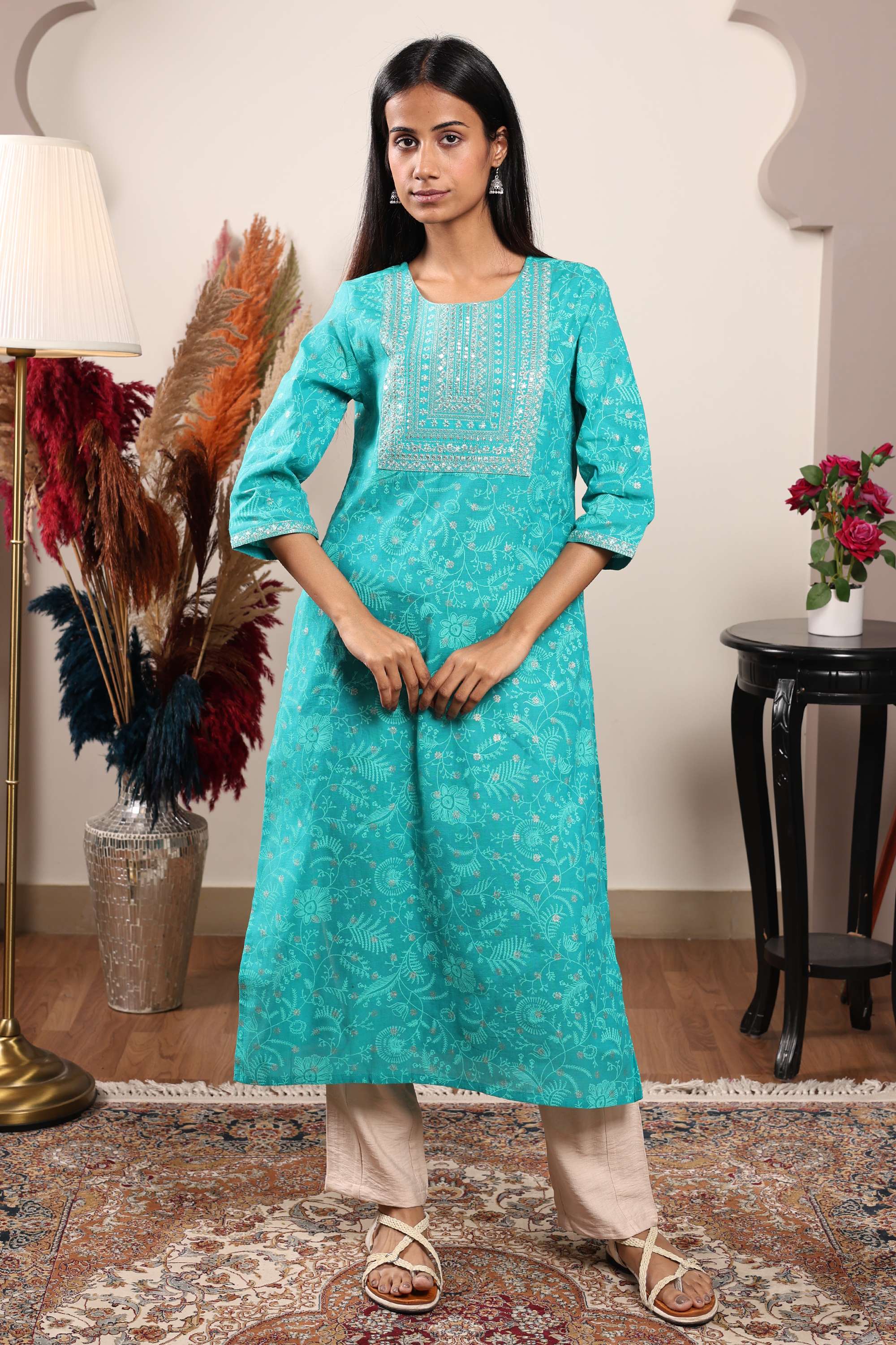 Embroidered-Cotton-Straight-Fit-Women-s-Kurta